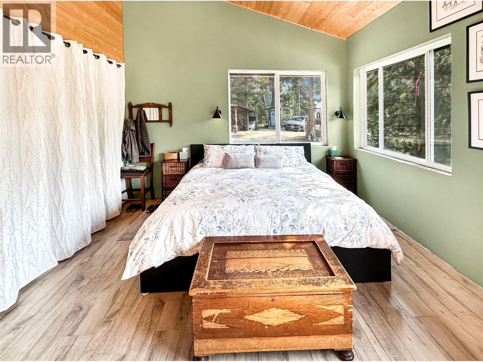 2 Chicken Alley Property Photo 14
