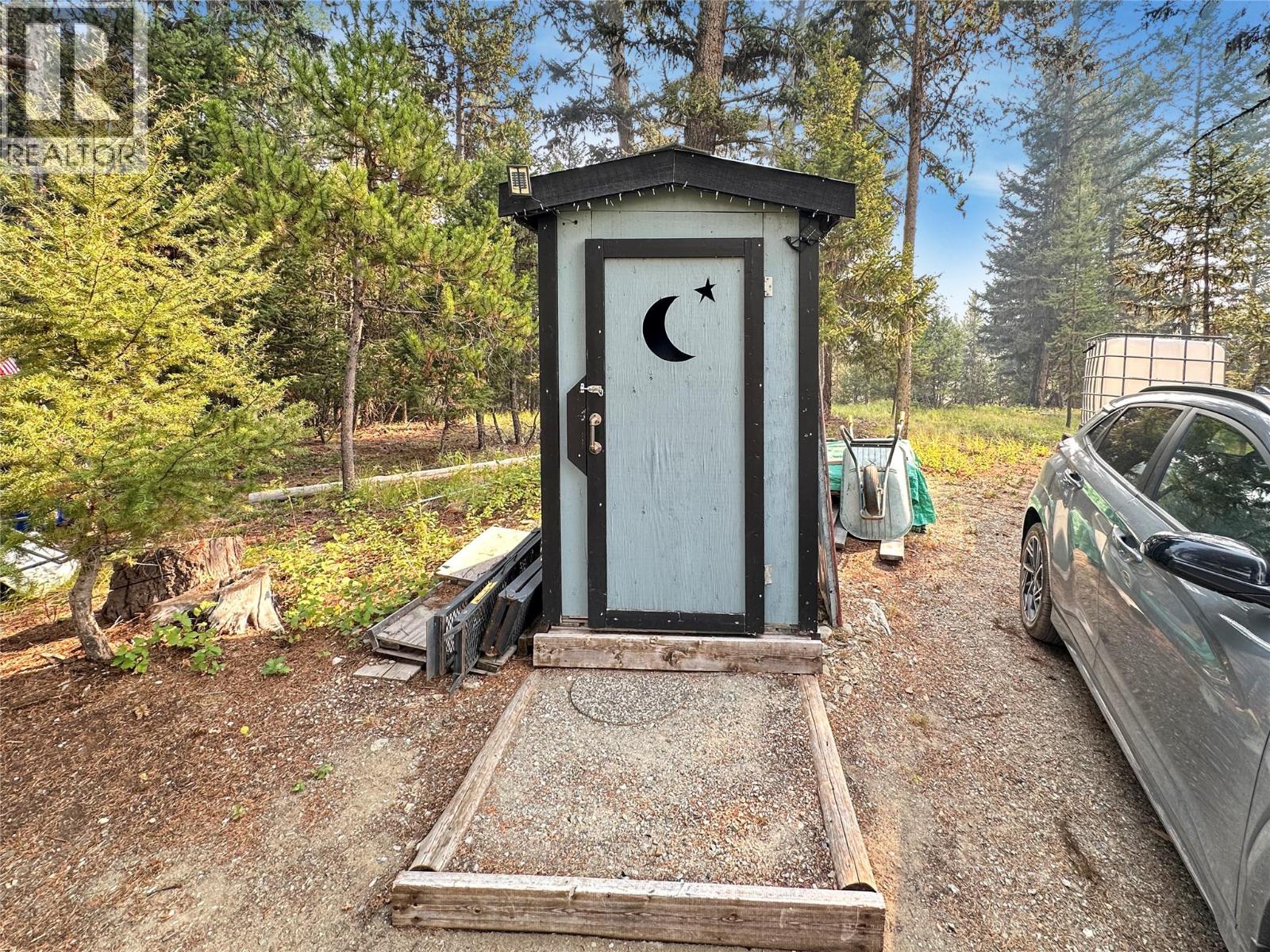 2 Chicken Alley Property Photo 28