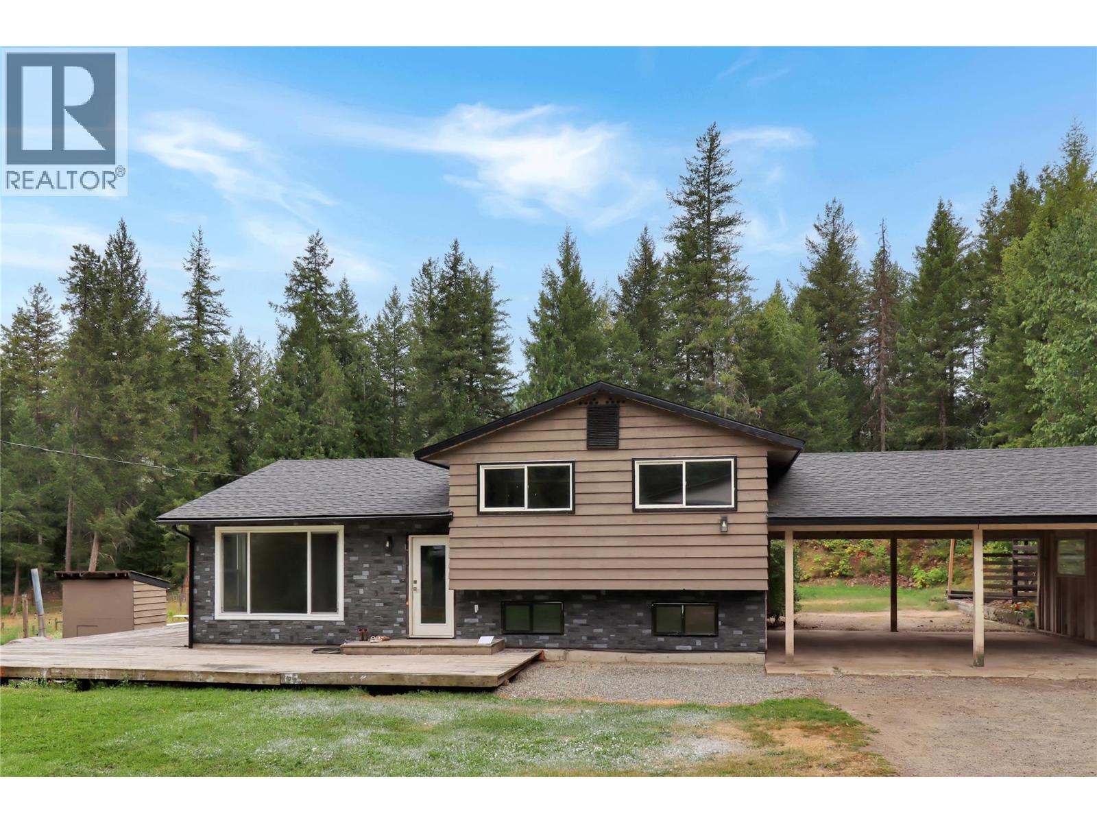 208 Schmidt Road Property Photo 1