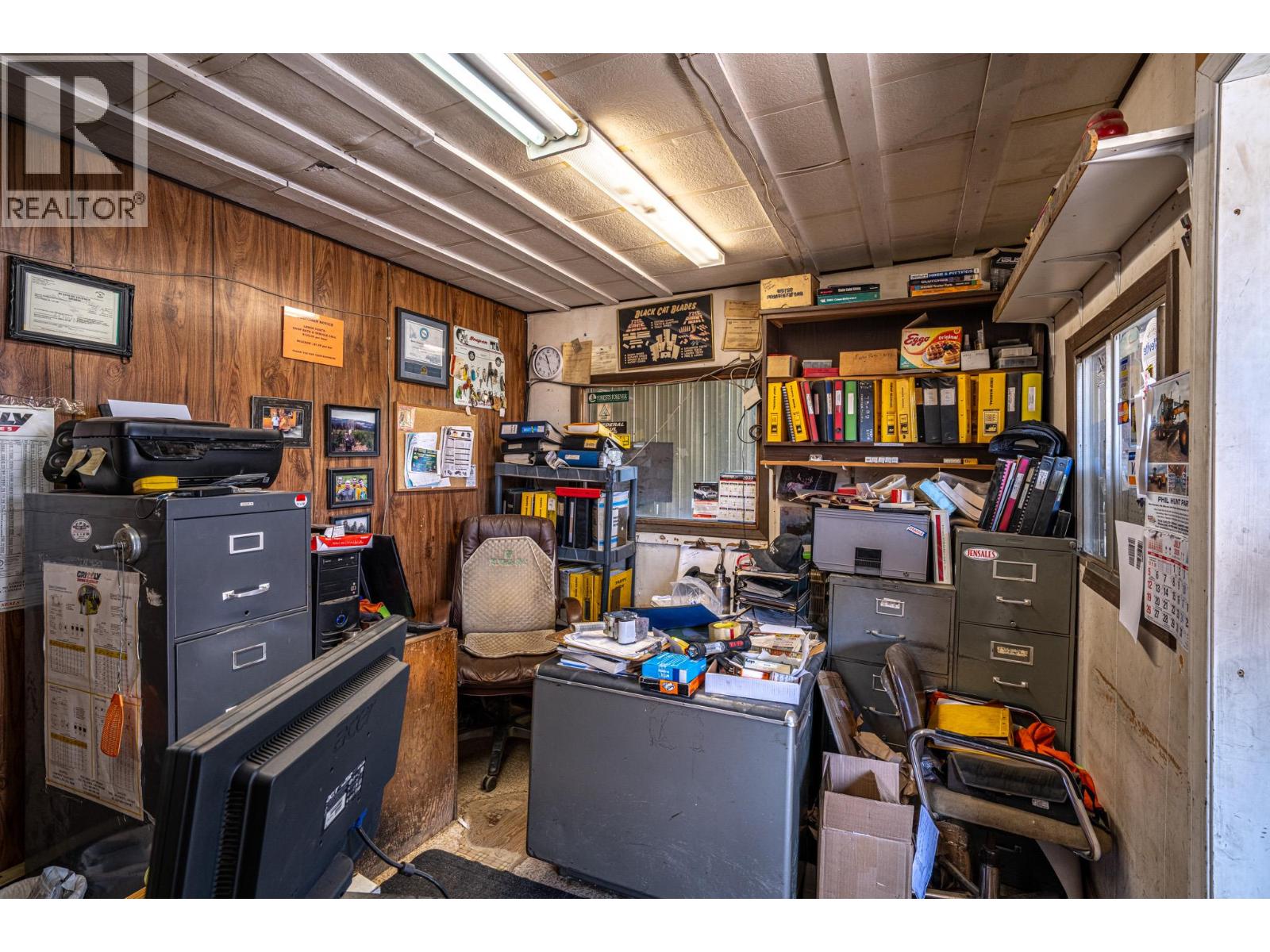 4274 97a Highway Property Photo 26
