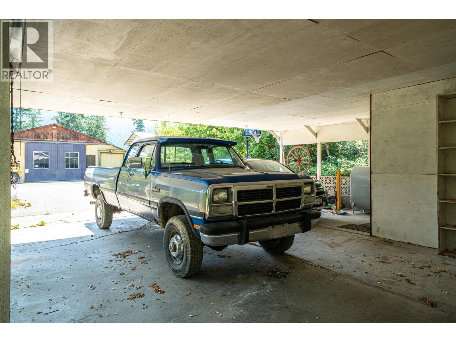 4274 97a Highway Property Photo 36