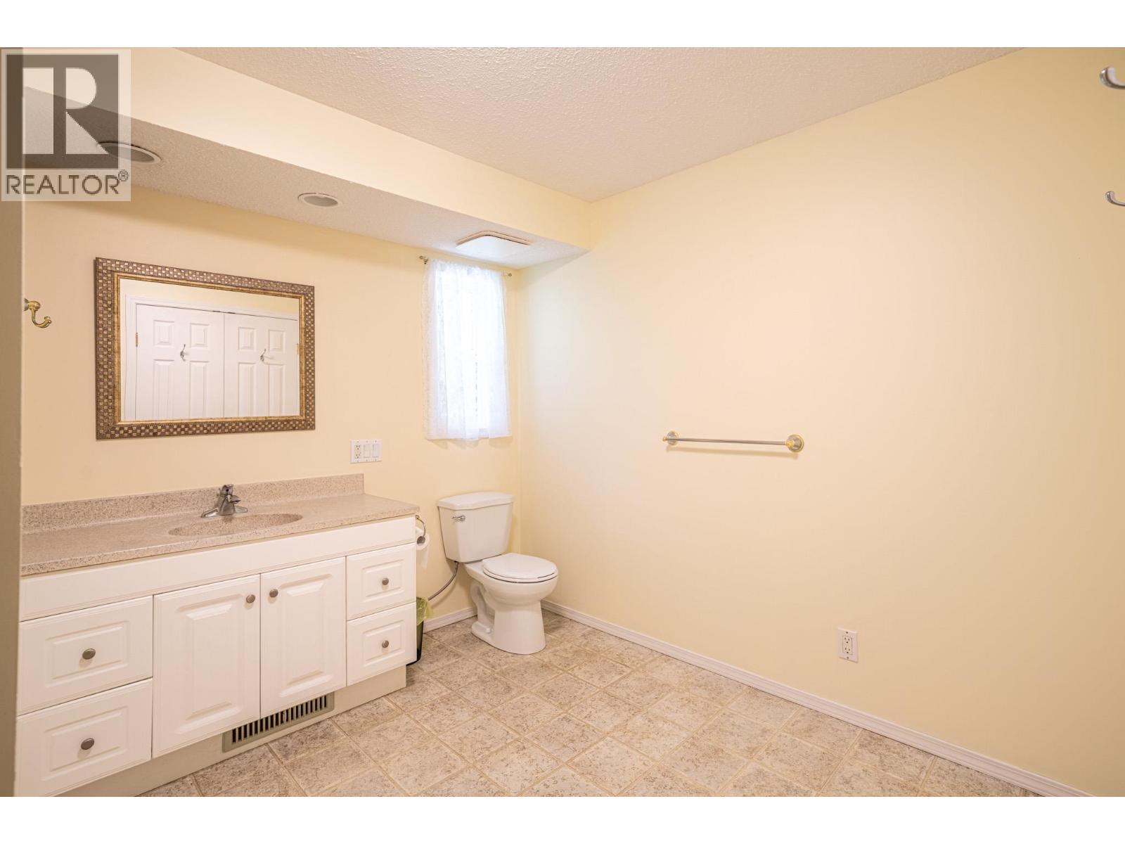 4274 97a Highway Property Photo 54