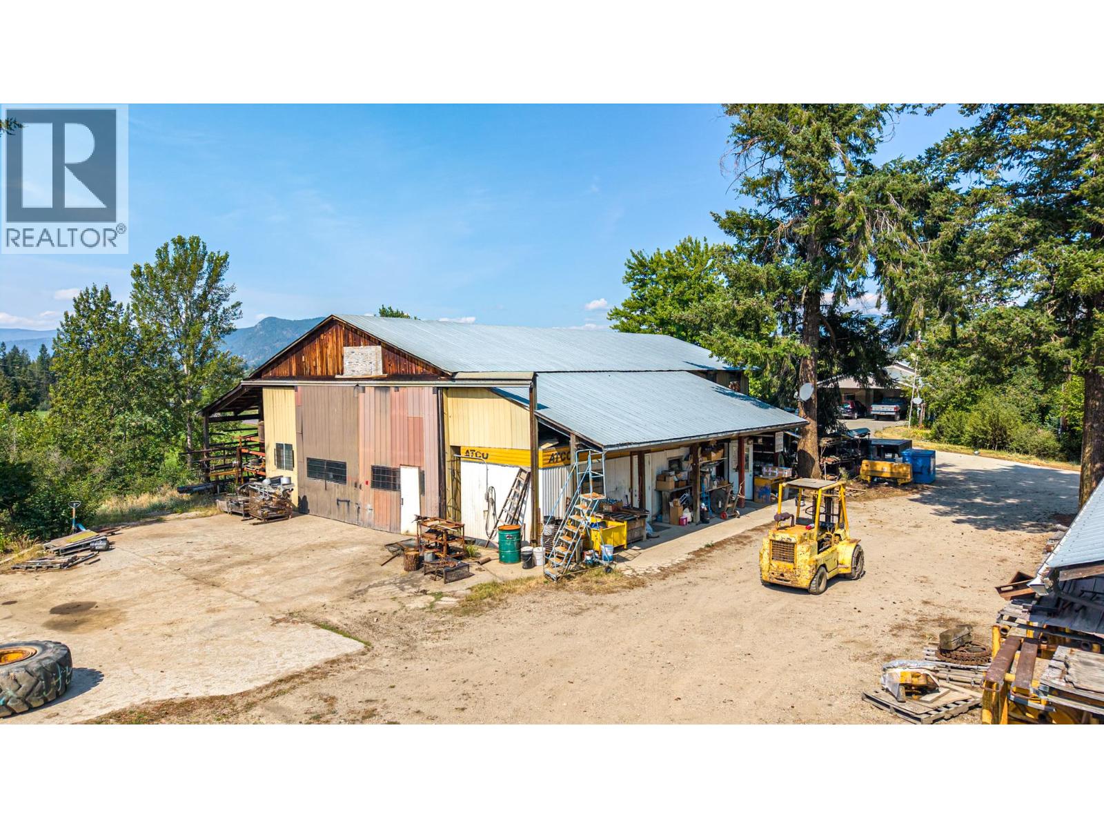 4274 97a Highway Property Photo 77