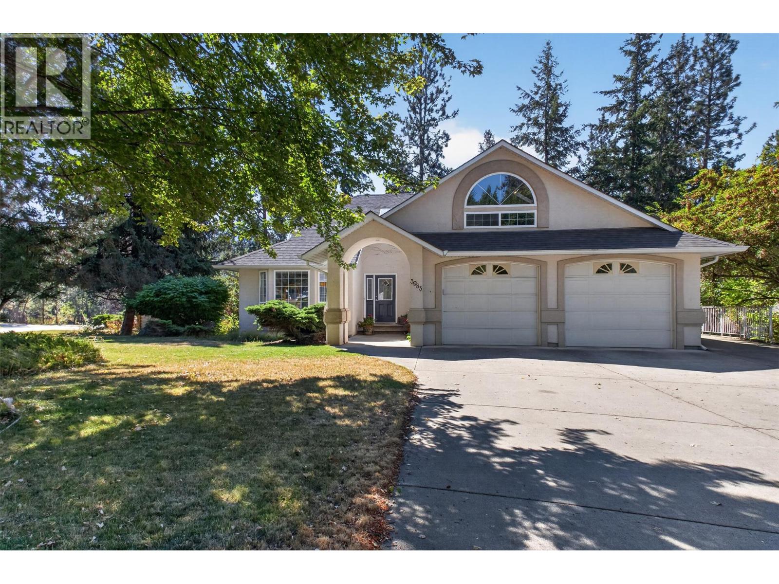 3983 Lakevale Place Property Photo 1