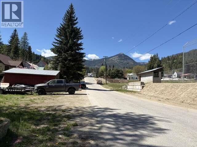 1755 Cook Avenue Property Photo 1