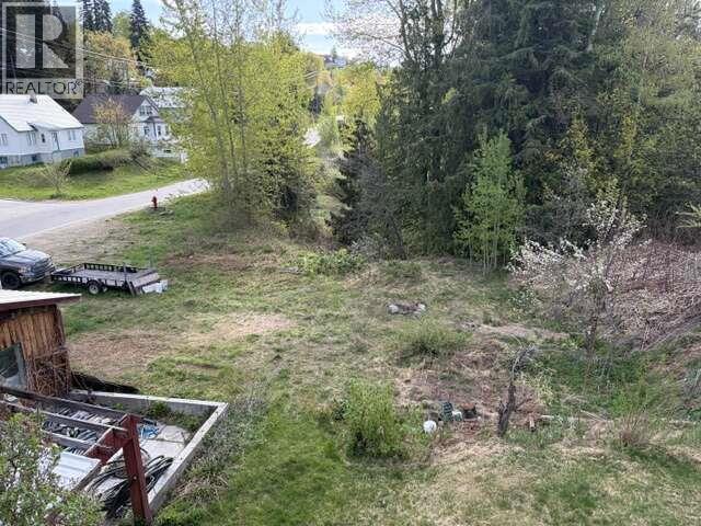 1755 Cook Avenue Property Photo 2