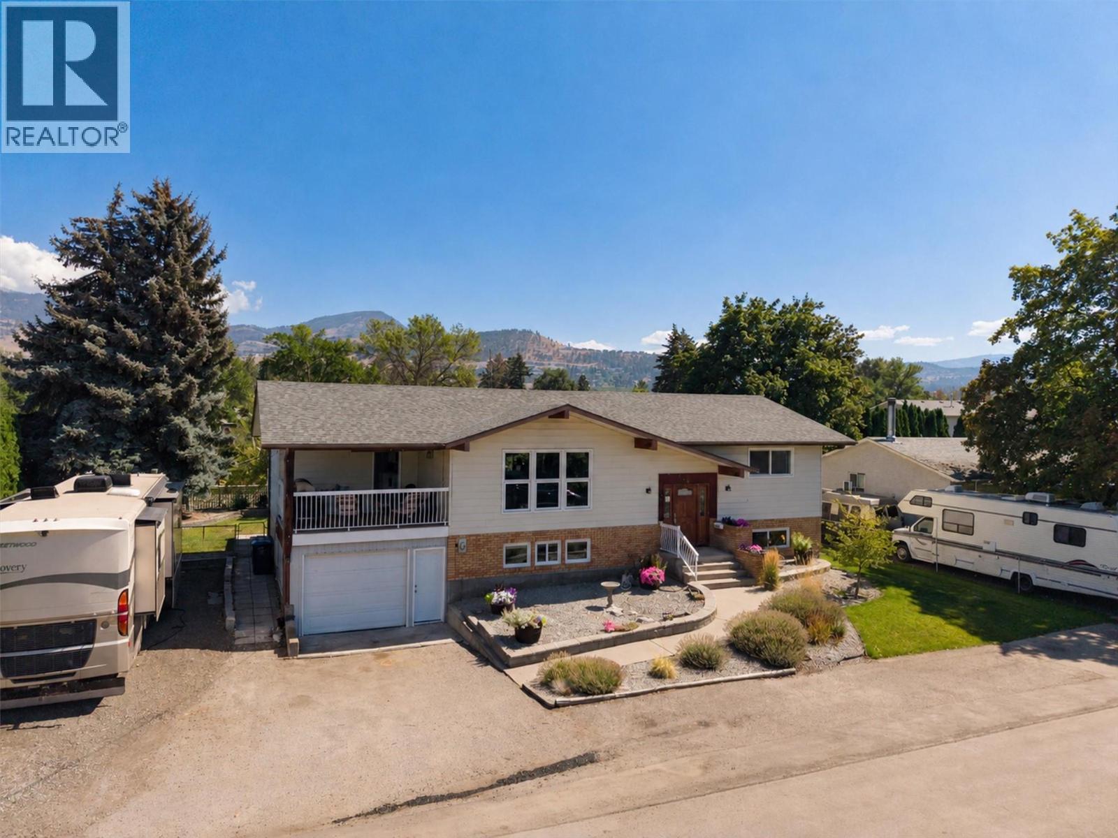 450 Holbrook Road W
