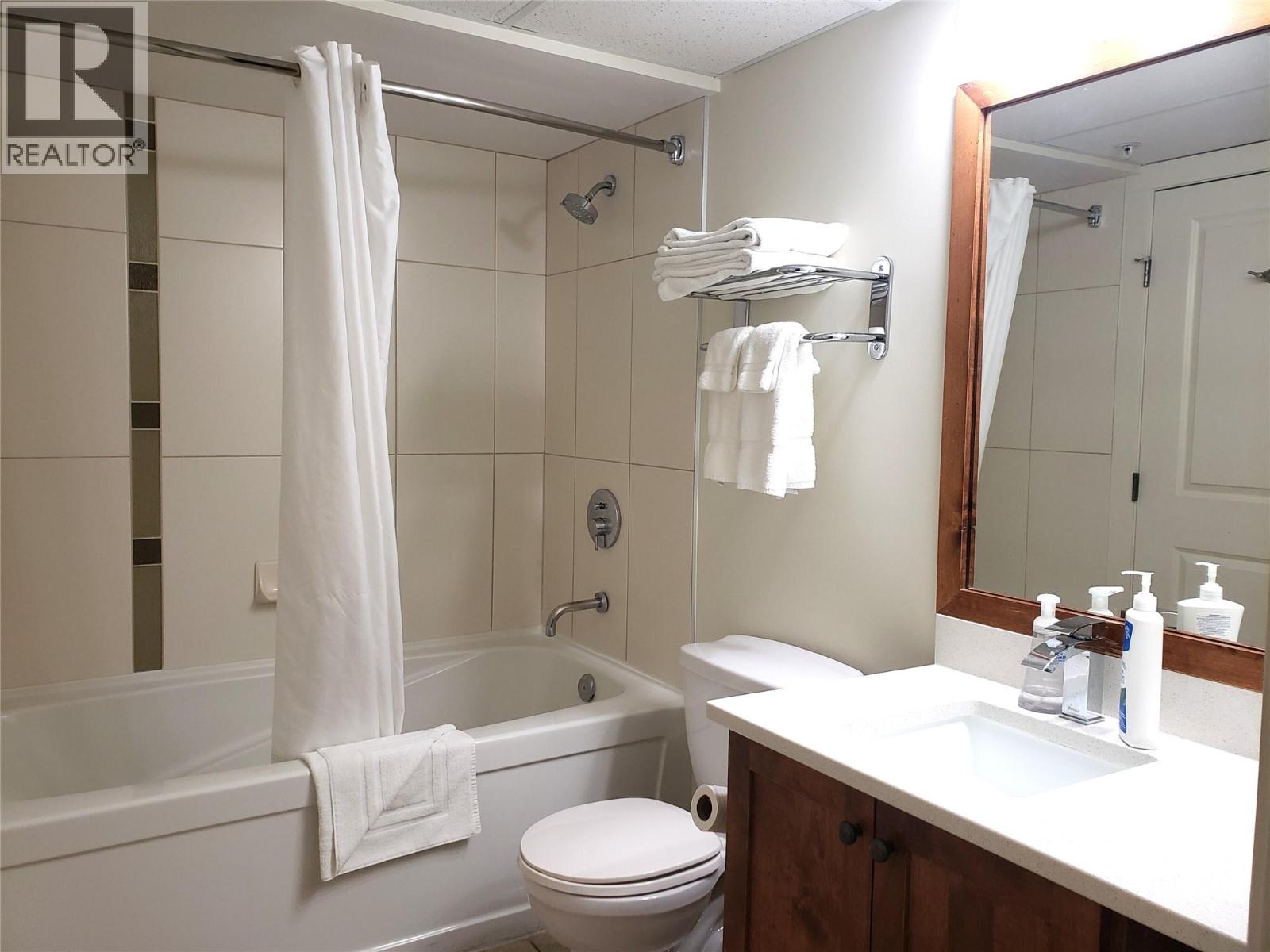 4200 Lakeshore Drive Unit# 329 Property Photo 2