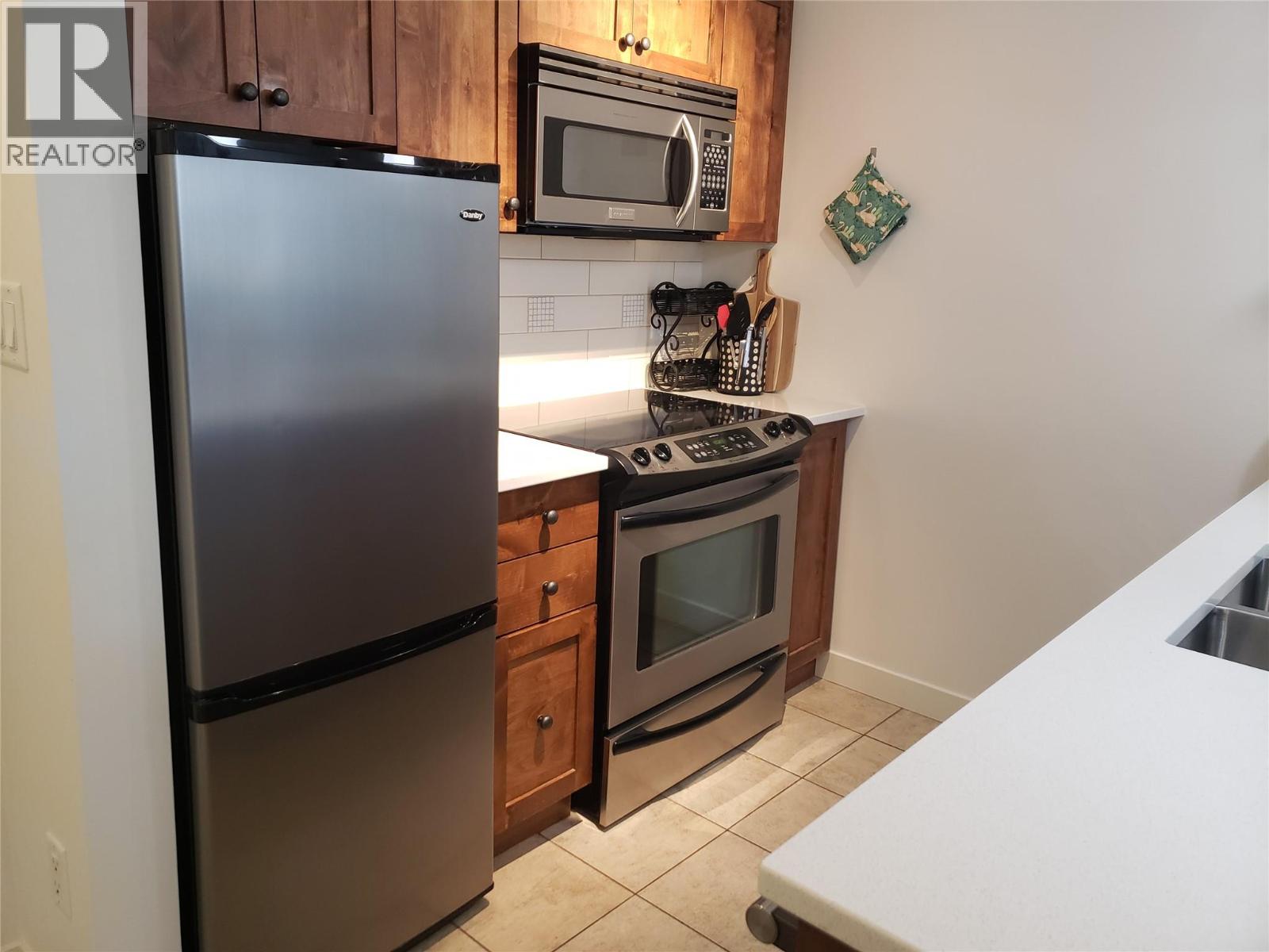 4200 Lakeshore Drive Unit# 329 Property Photo 14