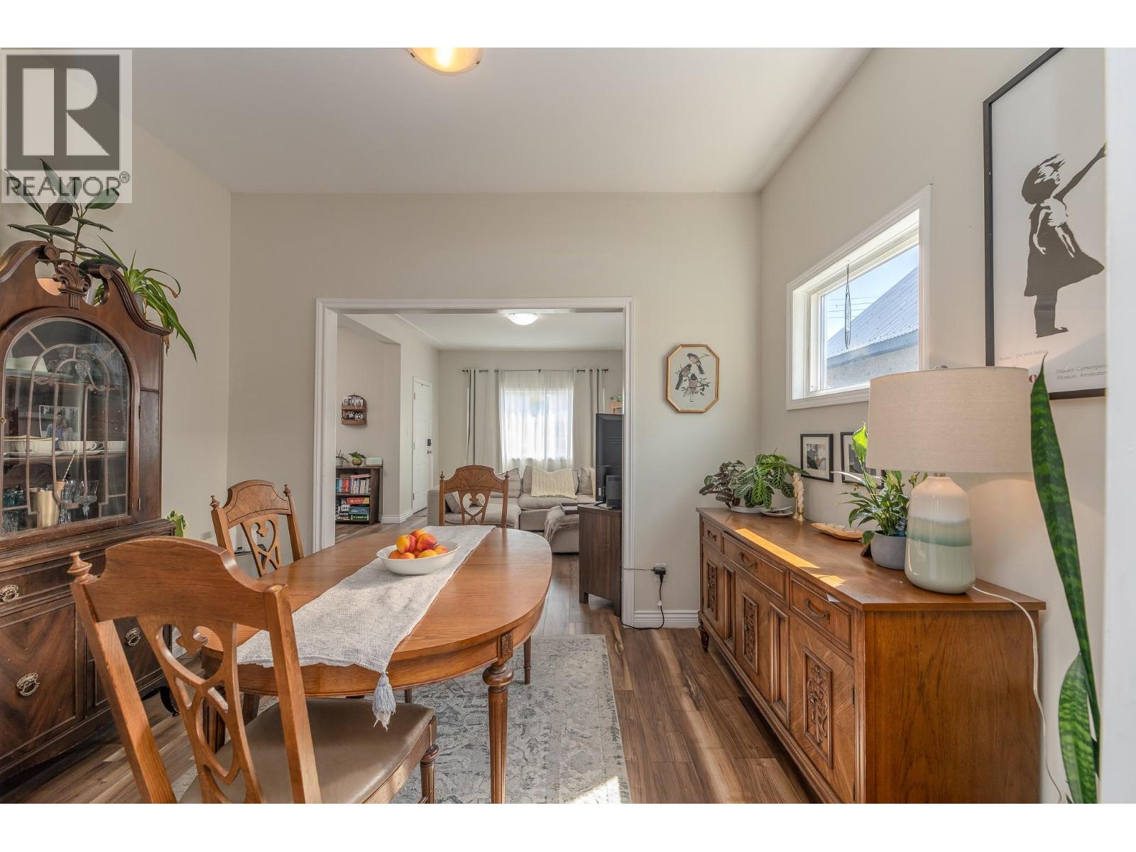 73 Kenley Avenue Property Photo 15
