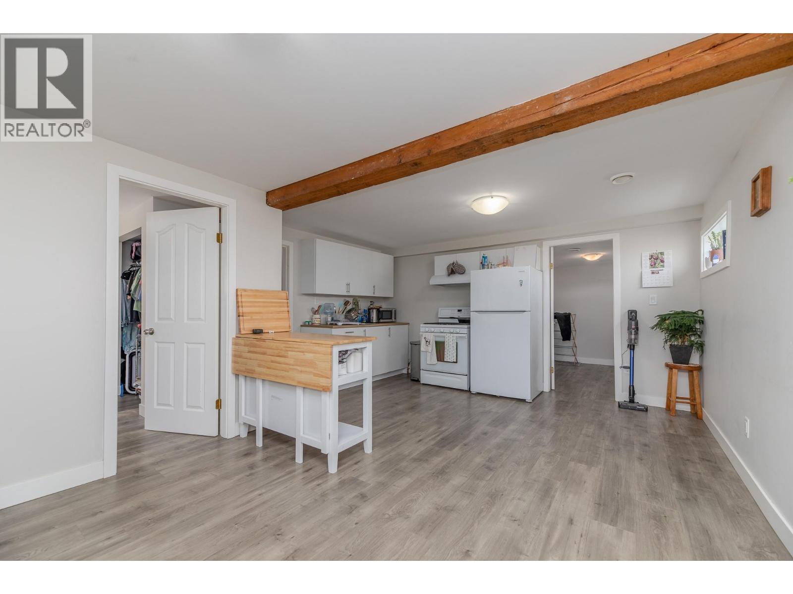 73 Kenley Avenue Property Photo 26