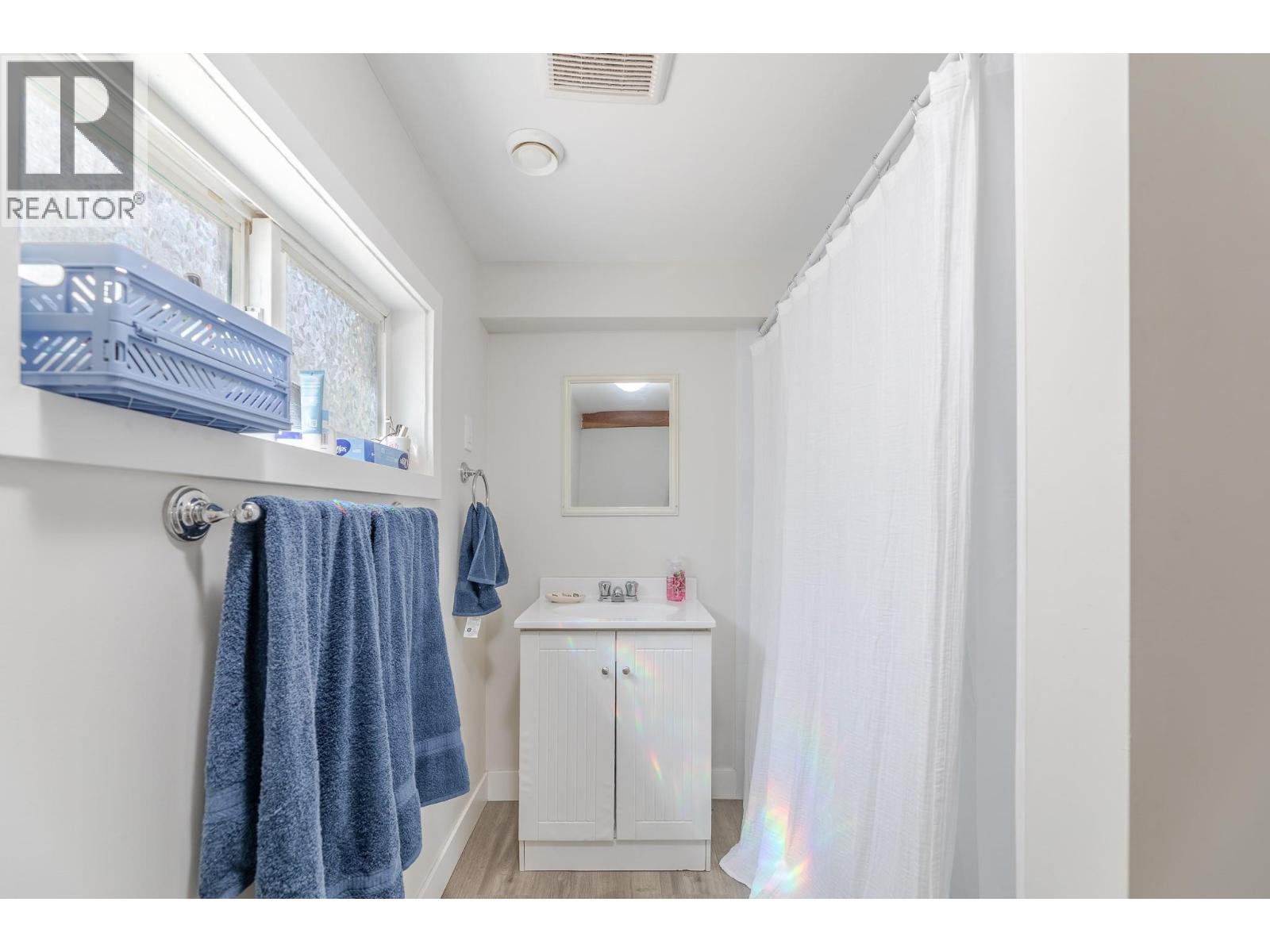 73 Kenley Avenue Property Photo 29