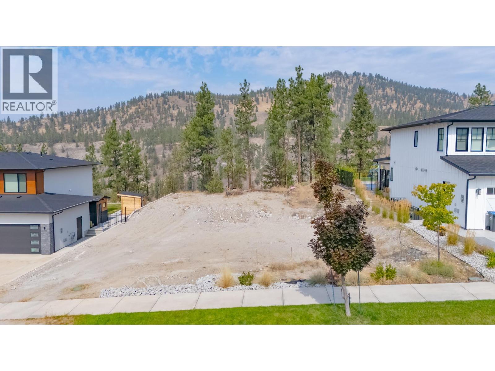 1029 Antler Drive Property Photo 3