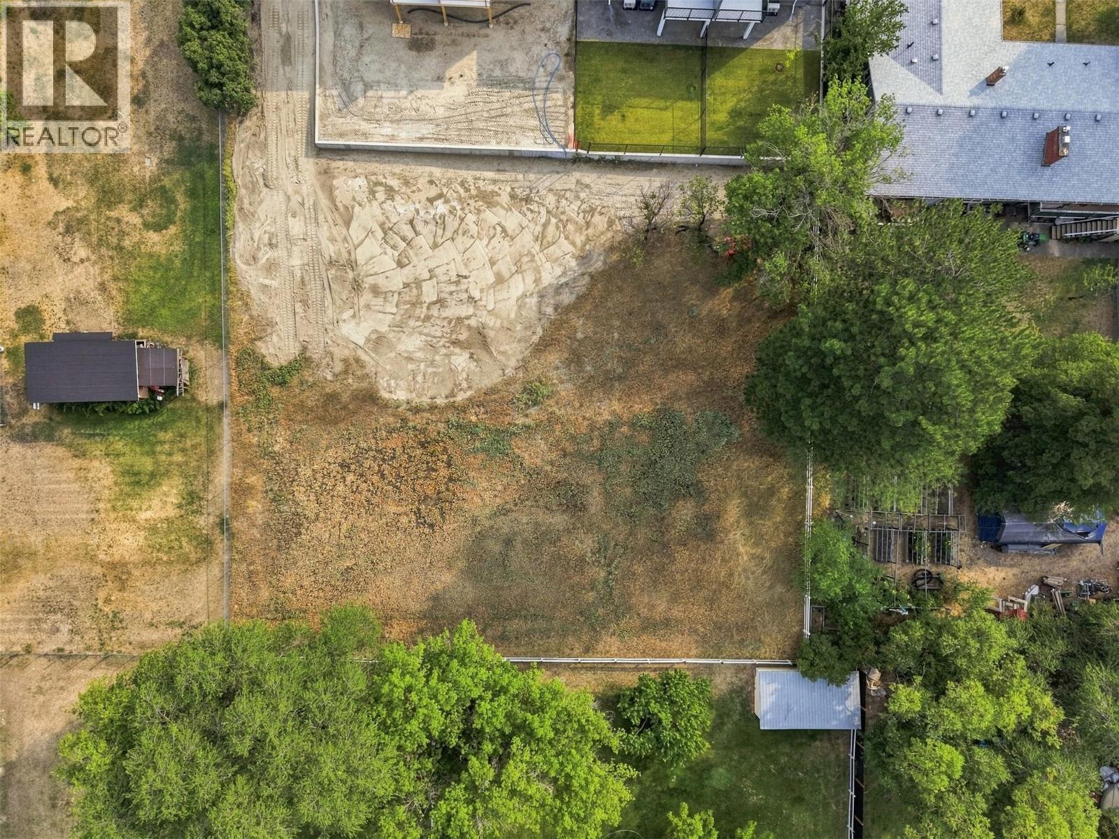 5888 Dallas Drive Property Photo 3
