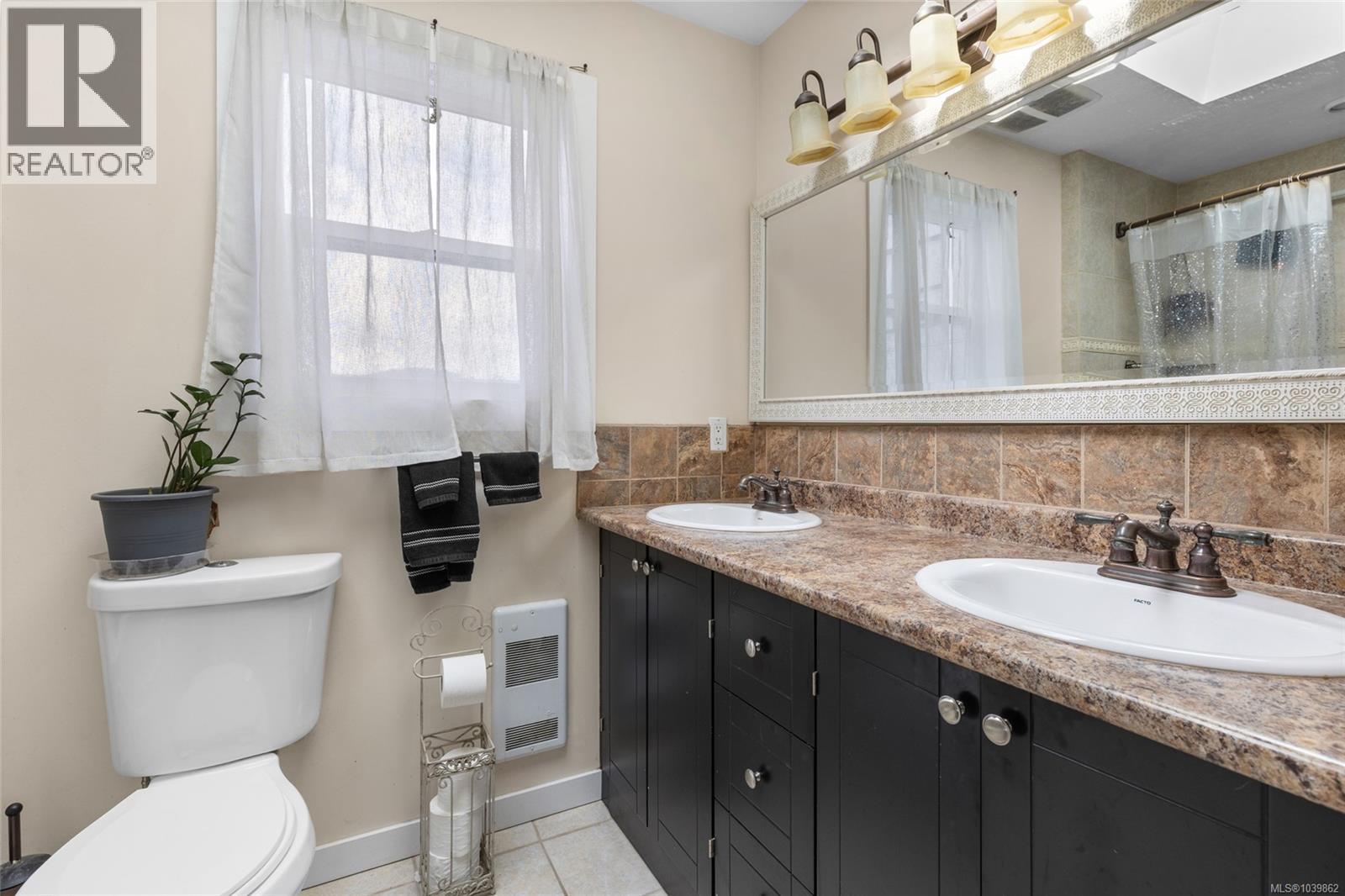 661 Marlisa Pl Property Photo 20