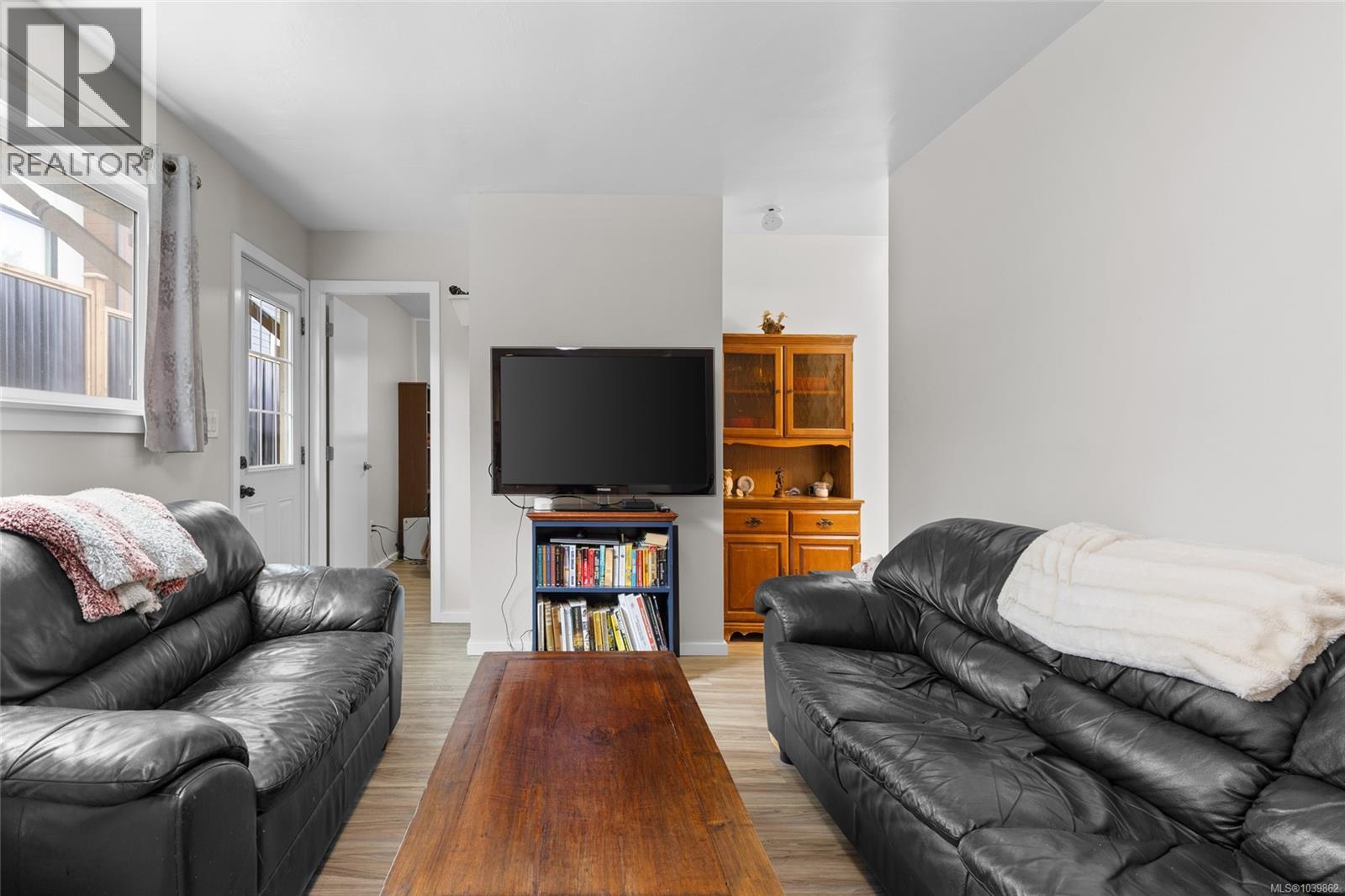 661 Marlisa Pl Property Photo 30