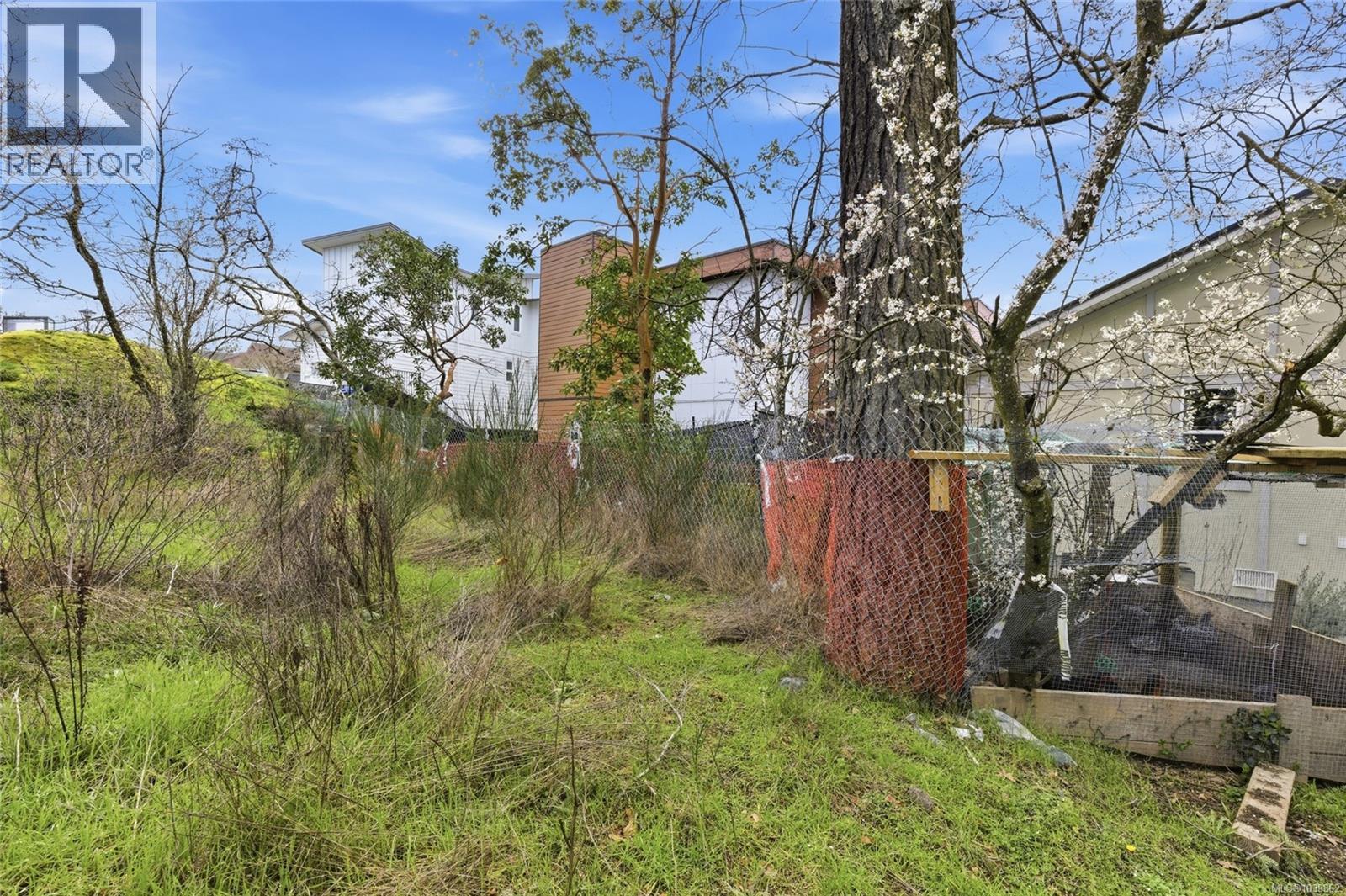 661 Marlisa Pl Property Photo 35