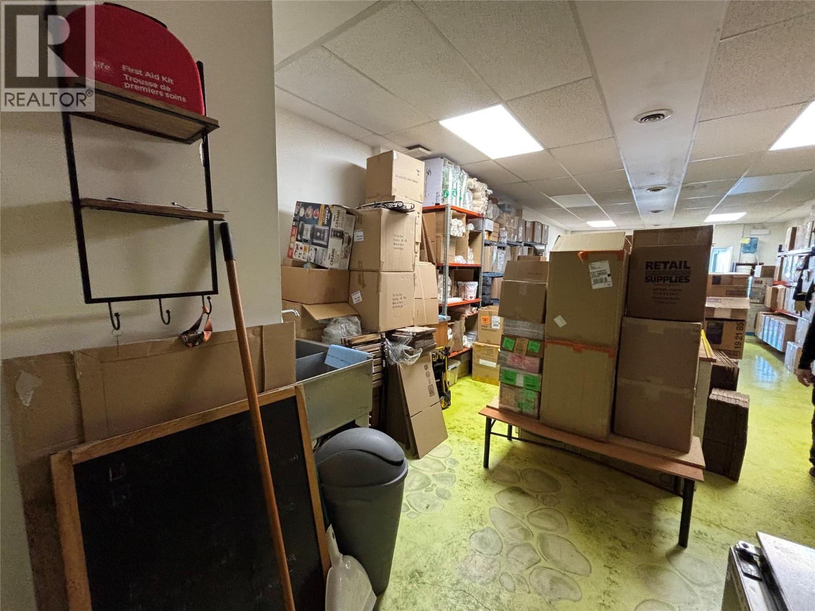 515a Bay Avenue Property Photo 8