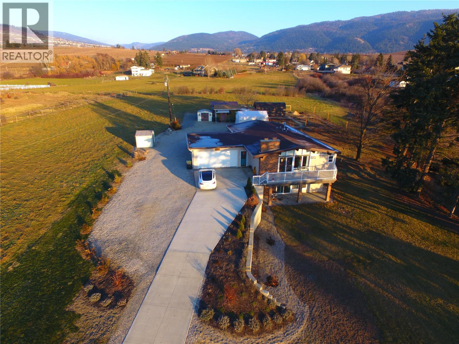 5973 Pleasant Valley Road Property Photo 4