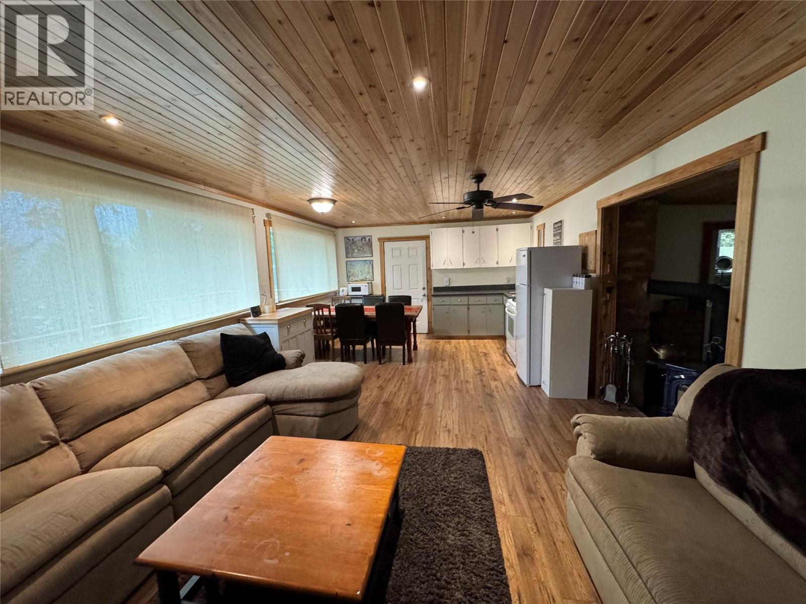6453 Pinaus Lake Road Property Photo 5