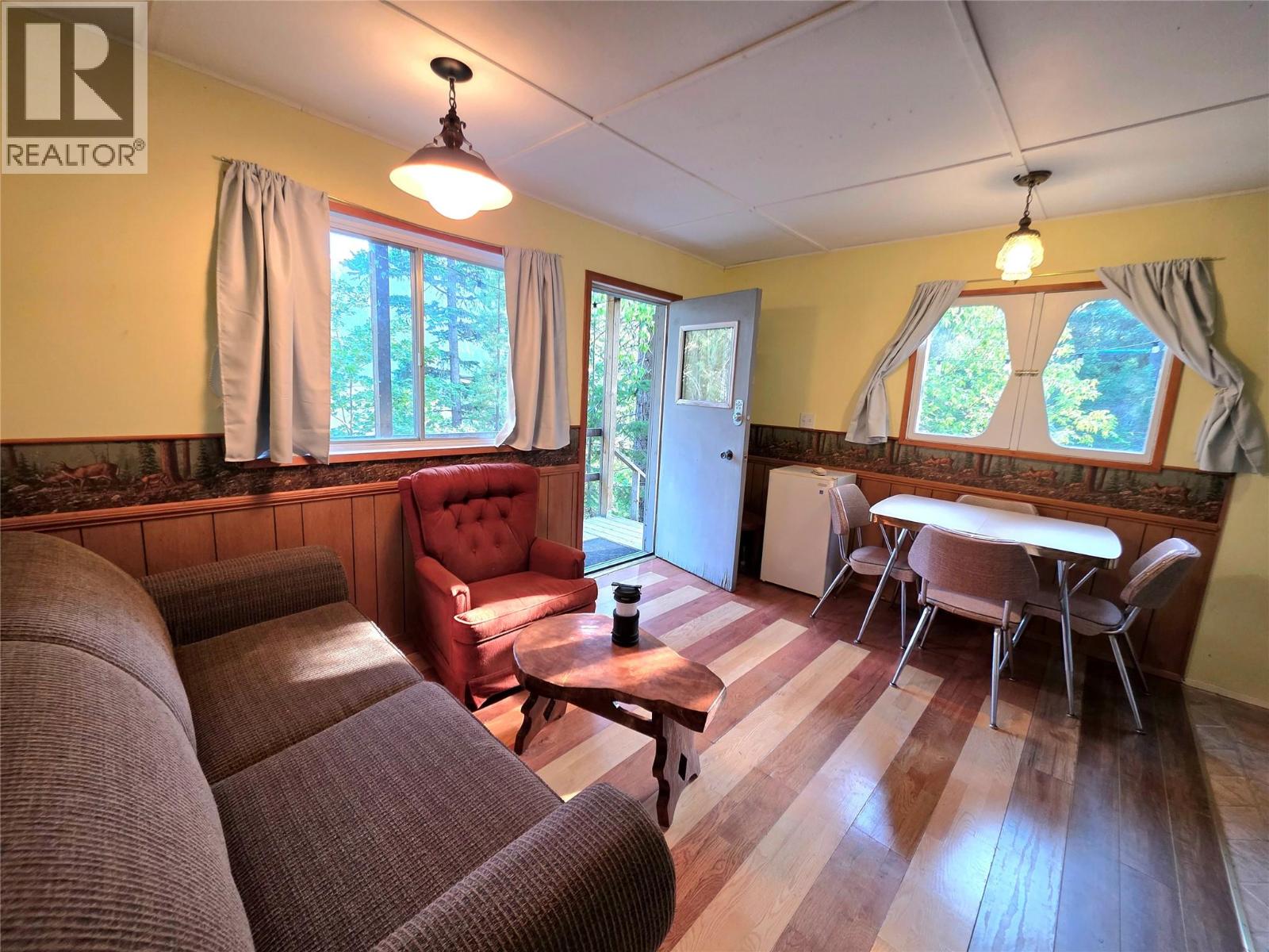 6453 Pinaus Lake Road Property Photo 39