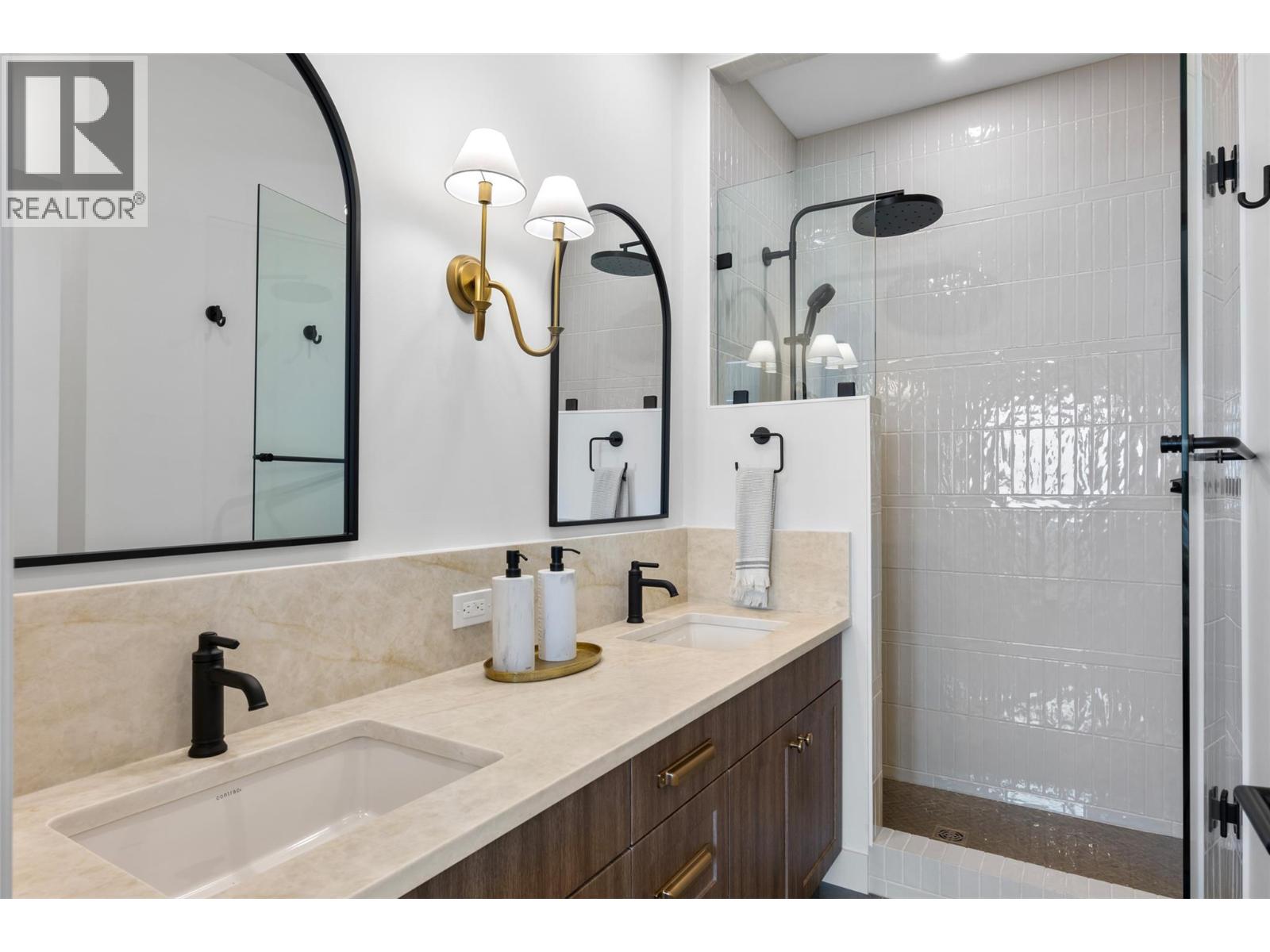 38 Rue Cheval Noir Unit# 111 Property Photo 25