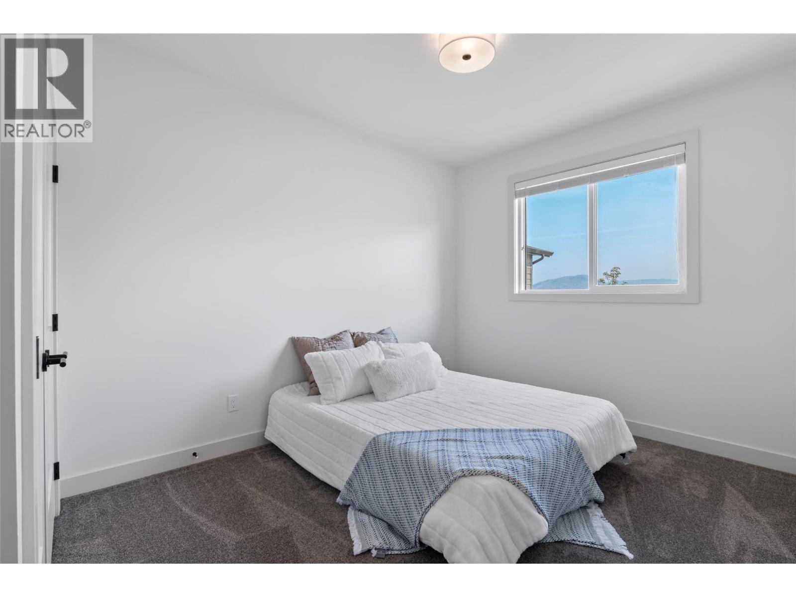 38 Rue Cheval Noir Unit# 111 Property Photo 28