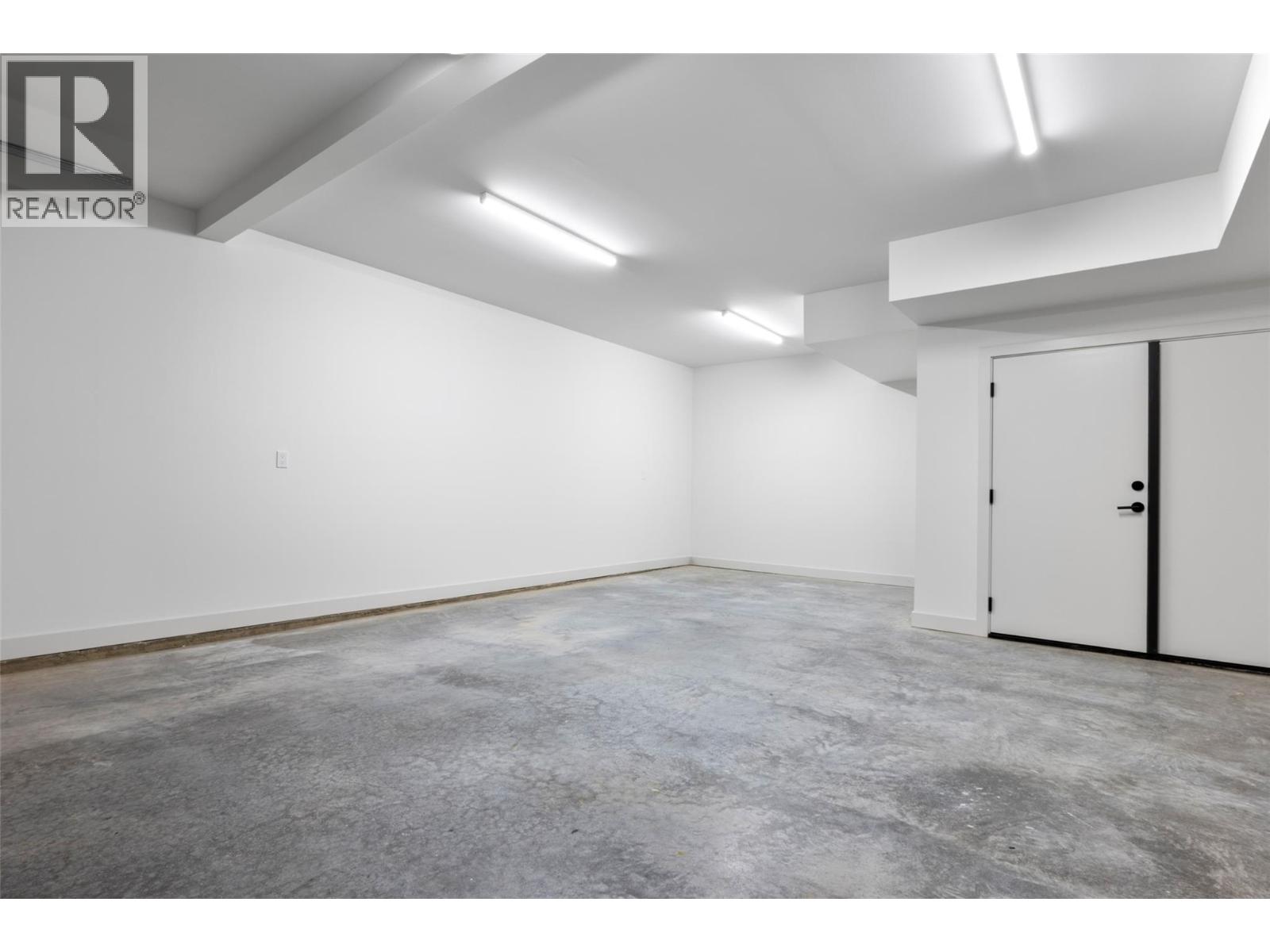 38 Rue Cheval Noir Unit# 111 Property Photo 39