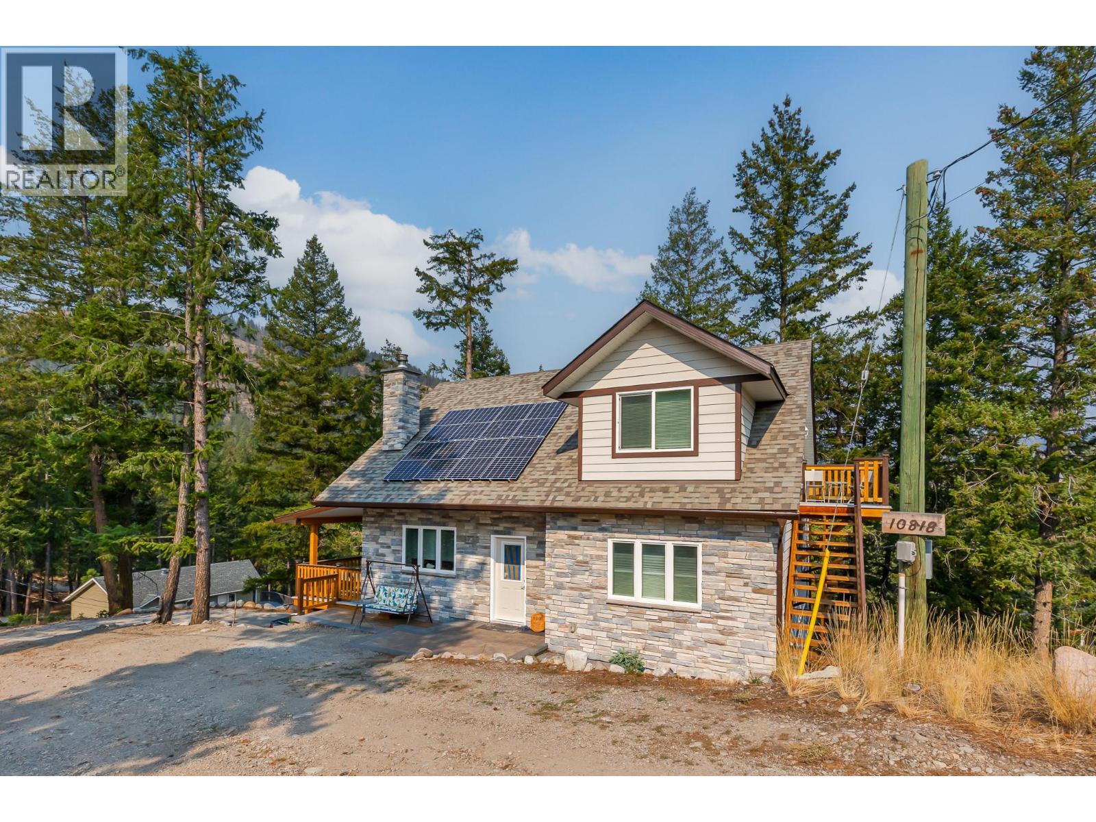 10818 Westshore Road Property Photo 1