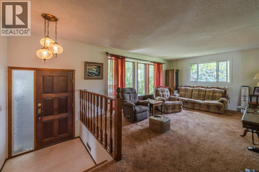 294 Road 18 Road Property Photo 8