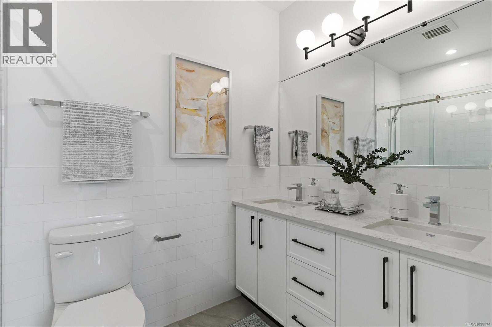 2 2312 Orchard Ave Property Photo 15