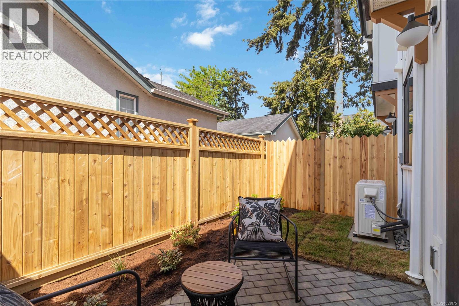 2 2312 Orchard Ave Property Photo 25