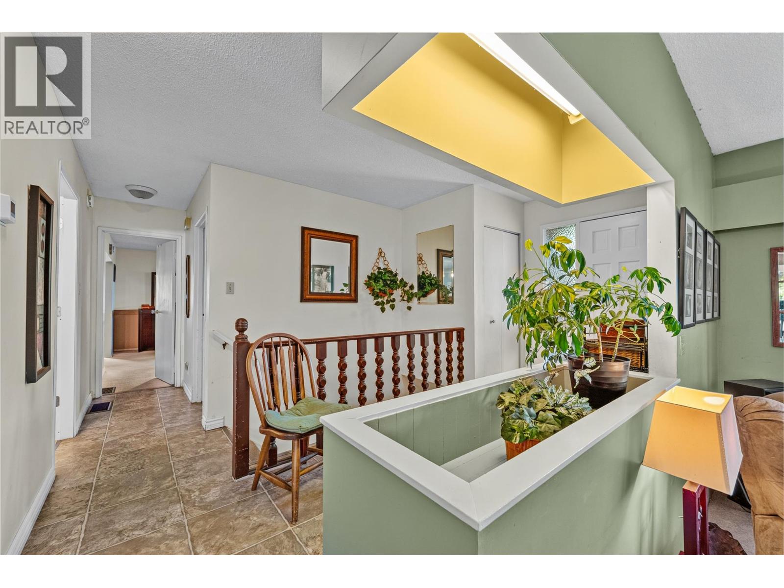 6860 Watson Drive W Property Photo 11