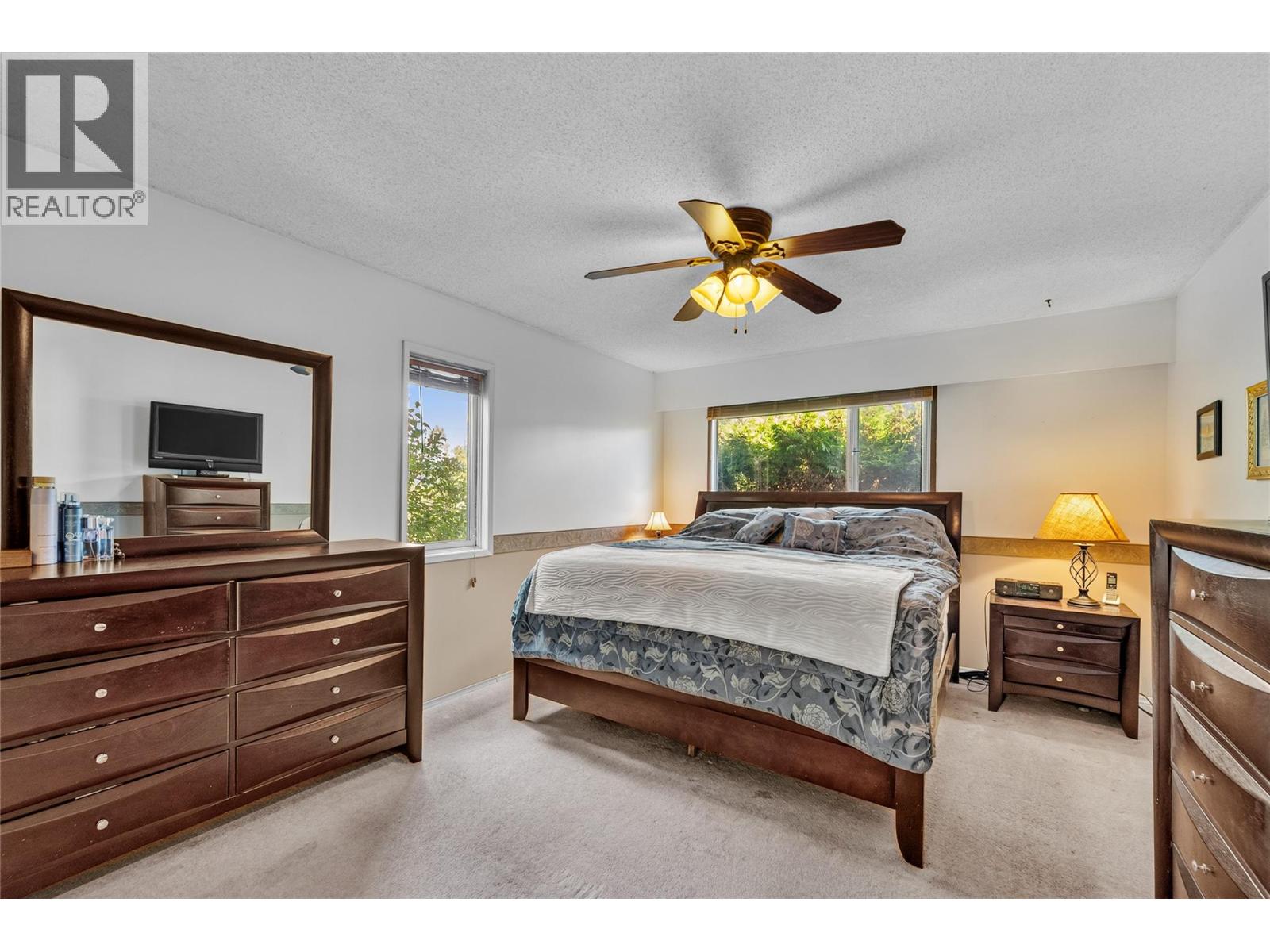 6860 Watson Drive W Property Photo 20