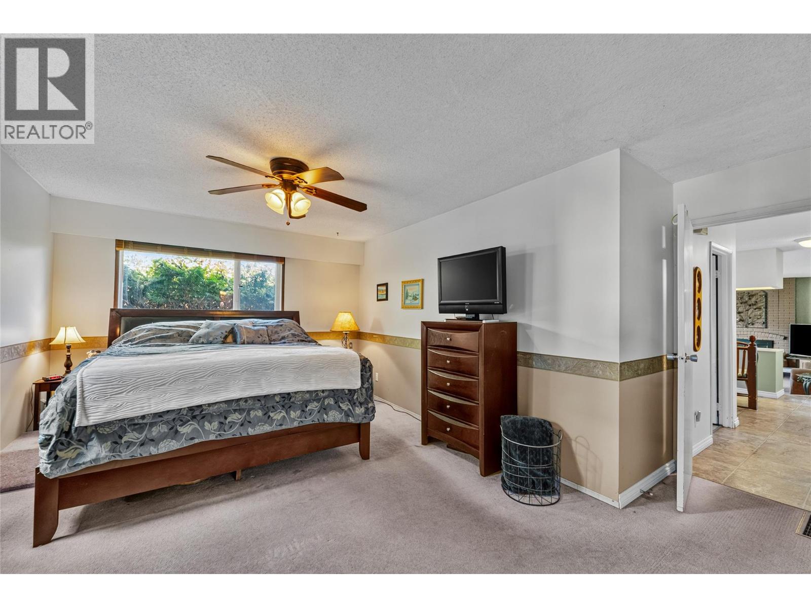 6860 Watson Drive W Property Photo 21
