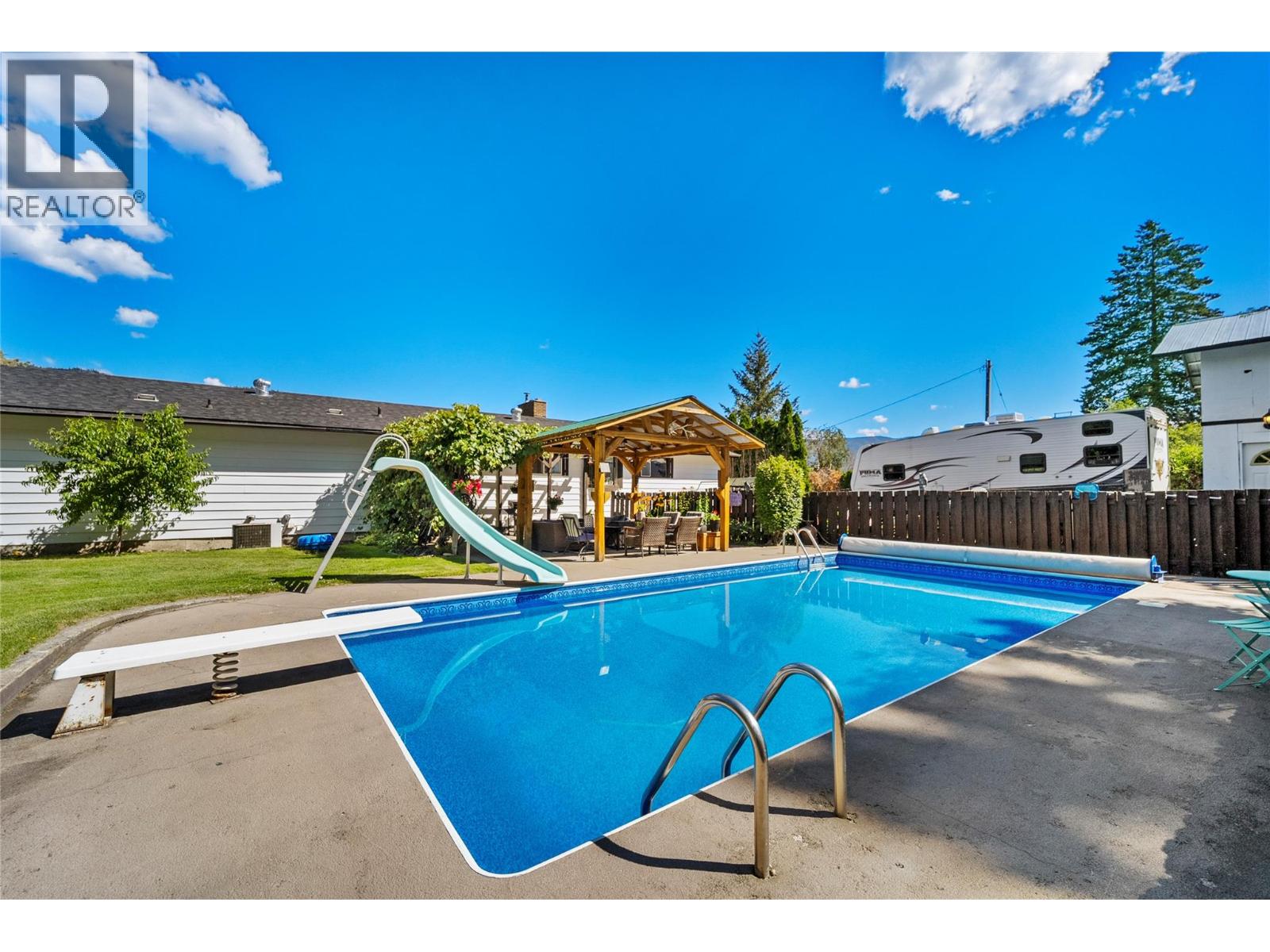 6860 Watson Drive W Property Photo 30