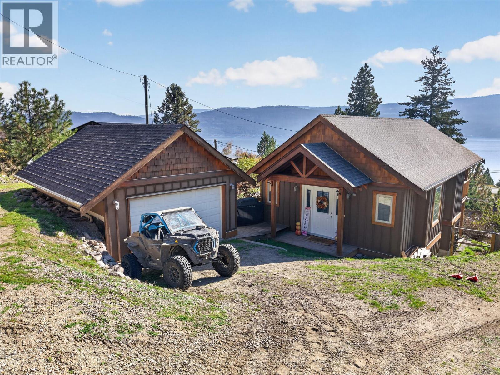 10375 Westshore Road Property Photo 4