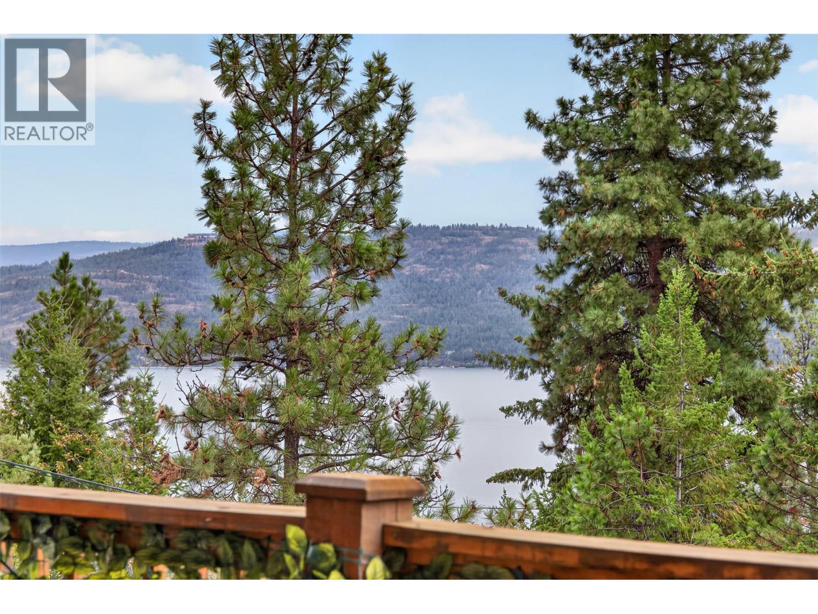 10375 Westshore Road Property Photo 14