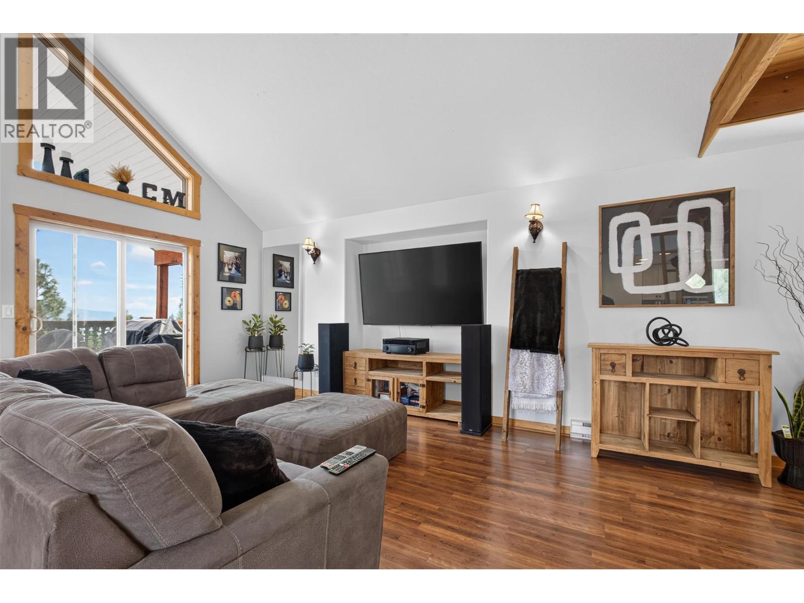 10375 Westshore Road Property Photo 21