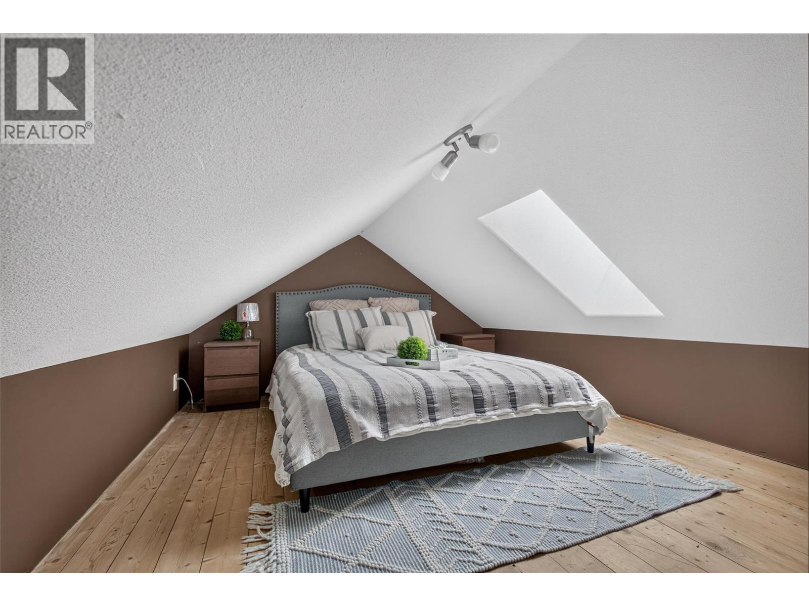 10375 Westshore Road Property Photo 23
