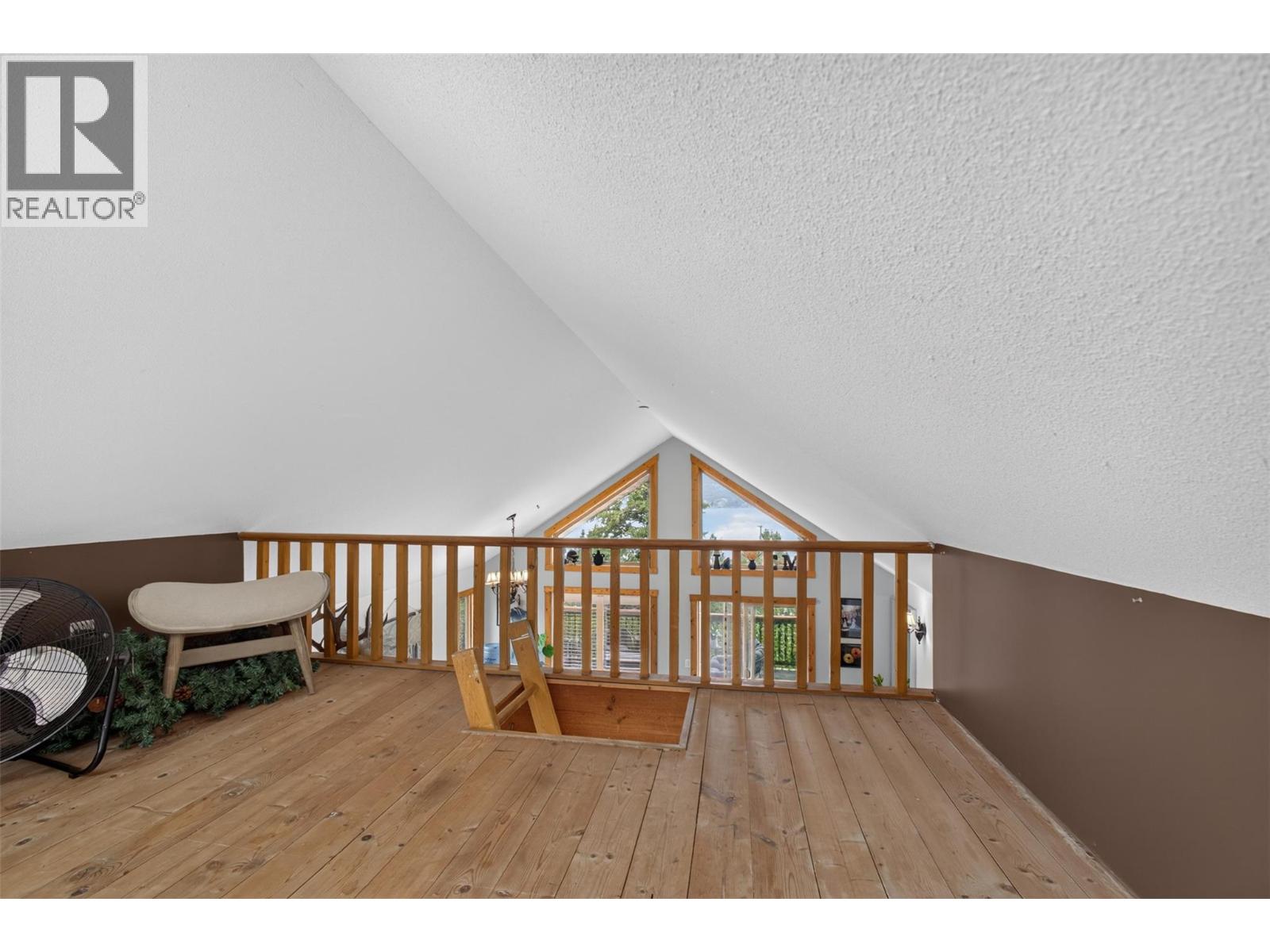 10375 Westshore Road Property Photo 24