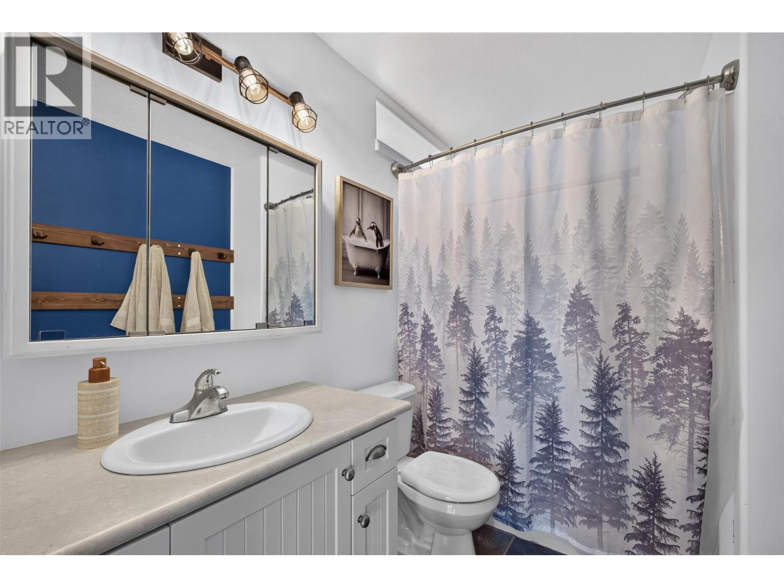 10375 Westshore Road Property Photo 34
