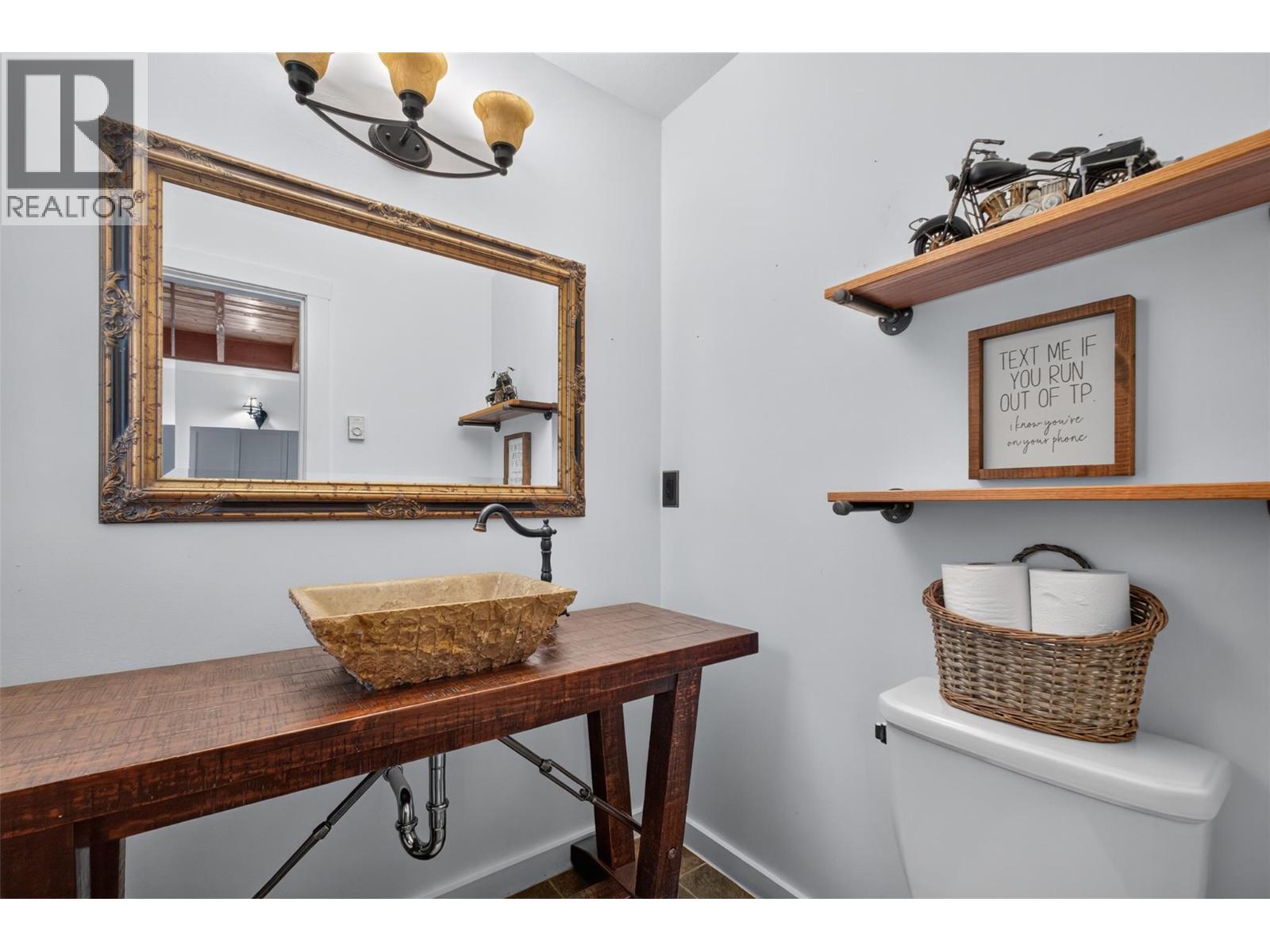 10375 Westshore Road Property Photo 39