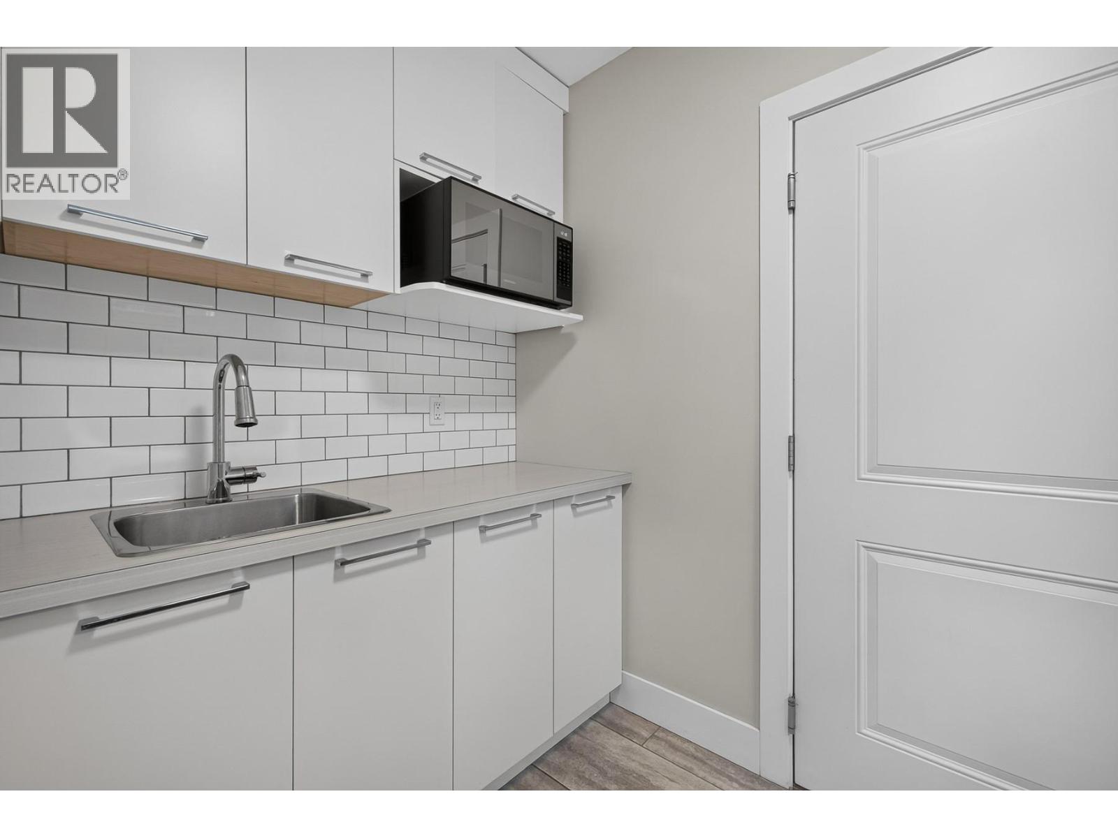 2291 4b Avenue Se Property Photo 26