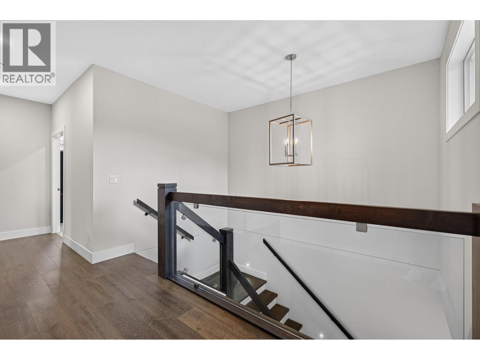 2291 4b Avenue Se Property Photo 41