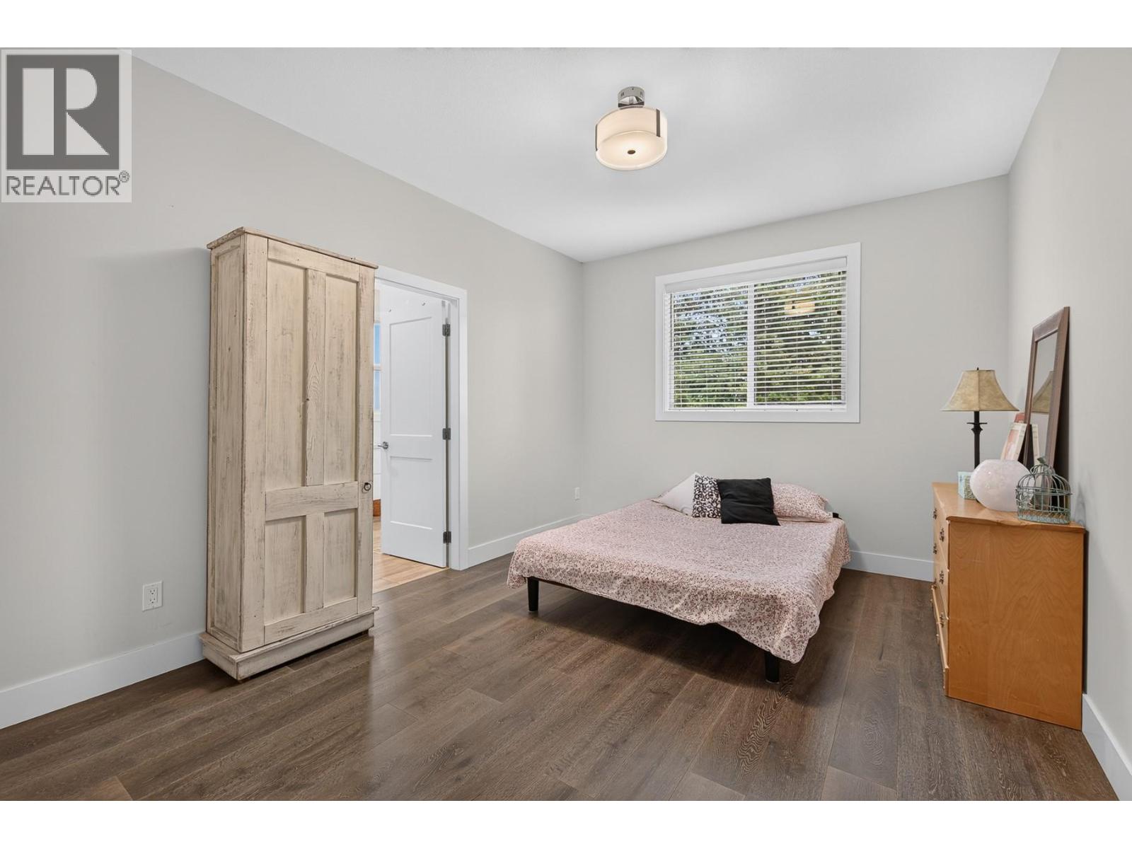 2291 4b Avenue Se Property Photo 47