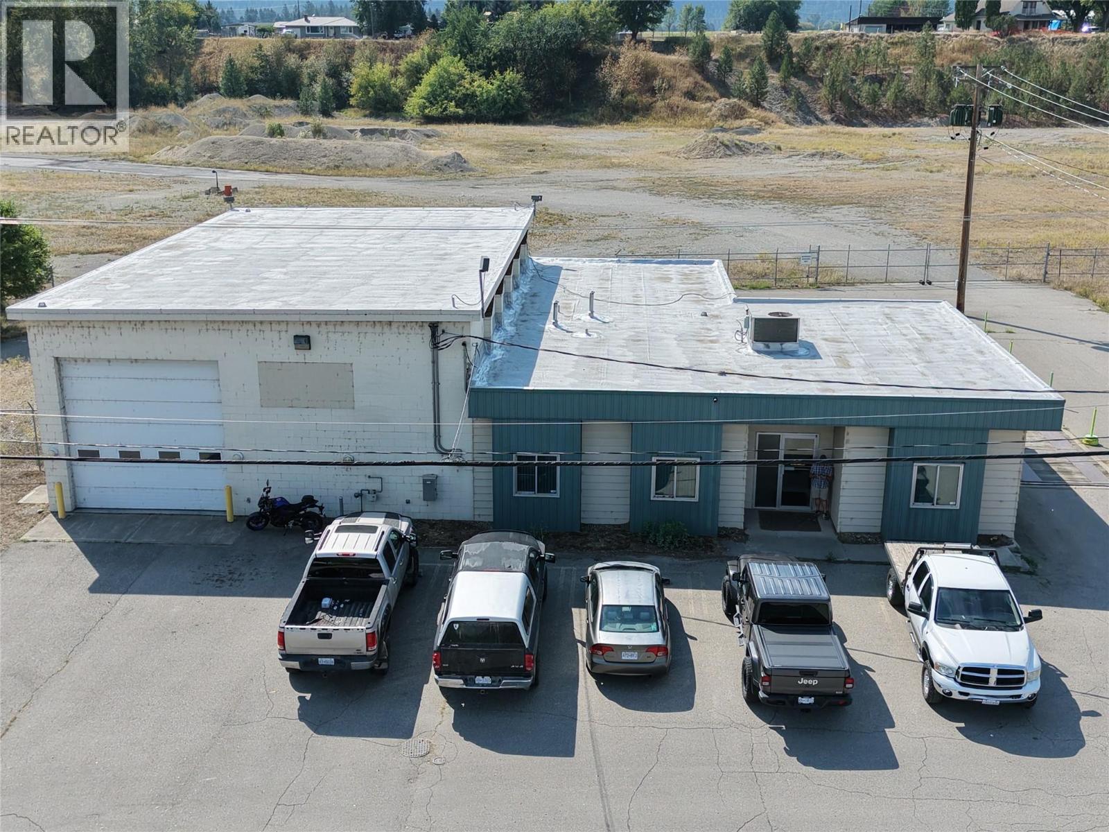 390 Industrial Drive Property Photo 1