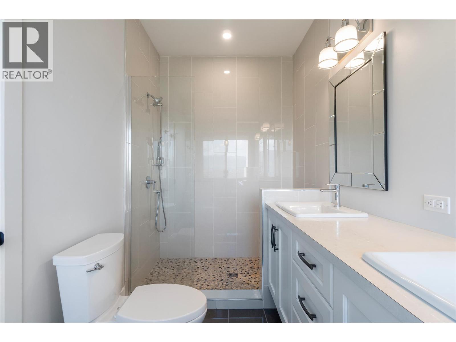 2510 Highlands Drive Property Photo 31