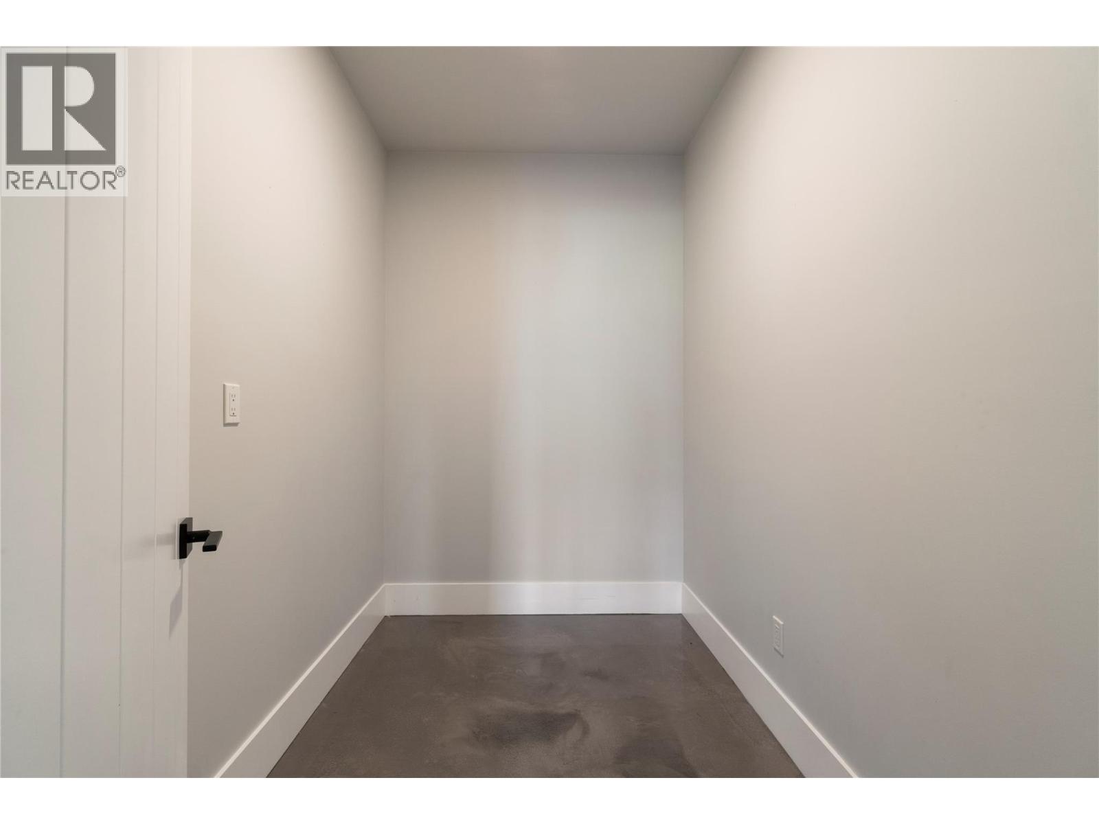 2510 Highlands Drive Property Photo 46