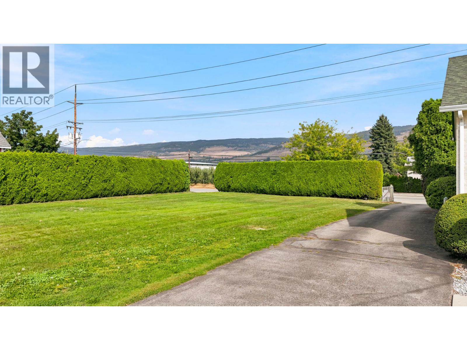 1666 Rutland Road Property Photo 12